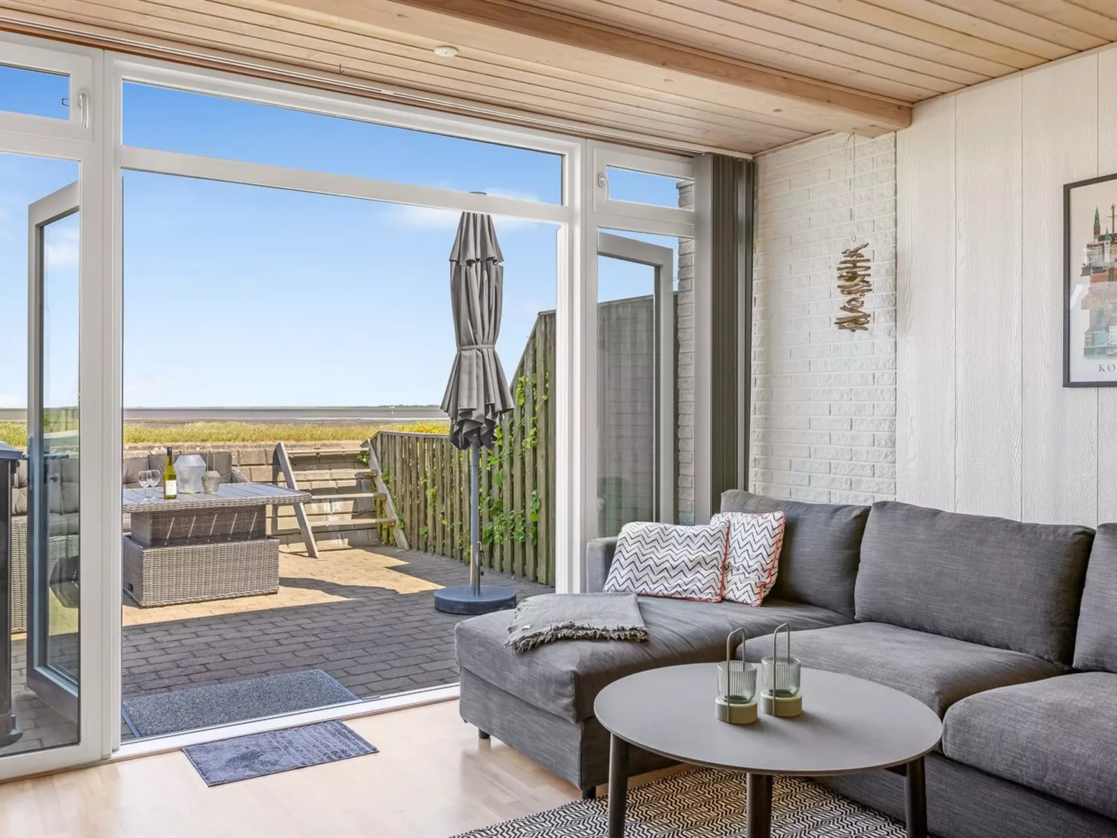 "Kjera" - 2.4km from the sea-Binnen