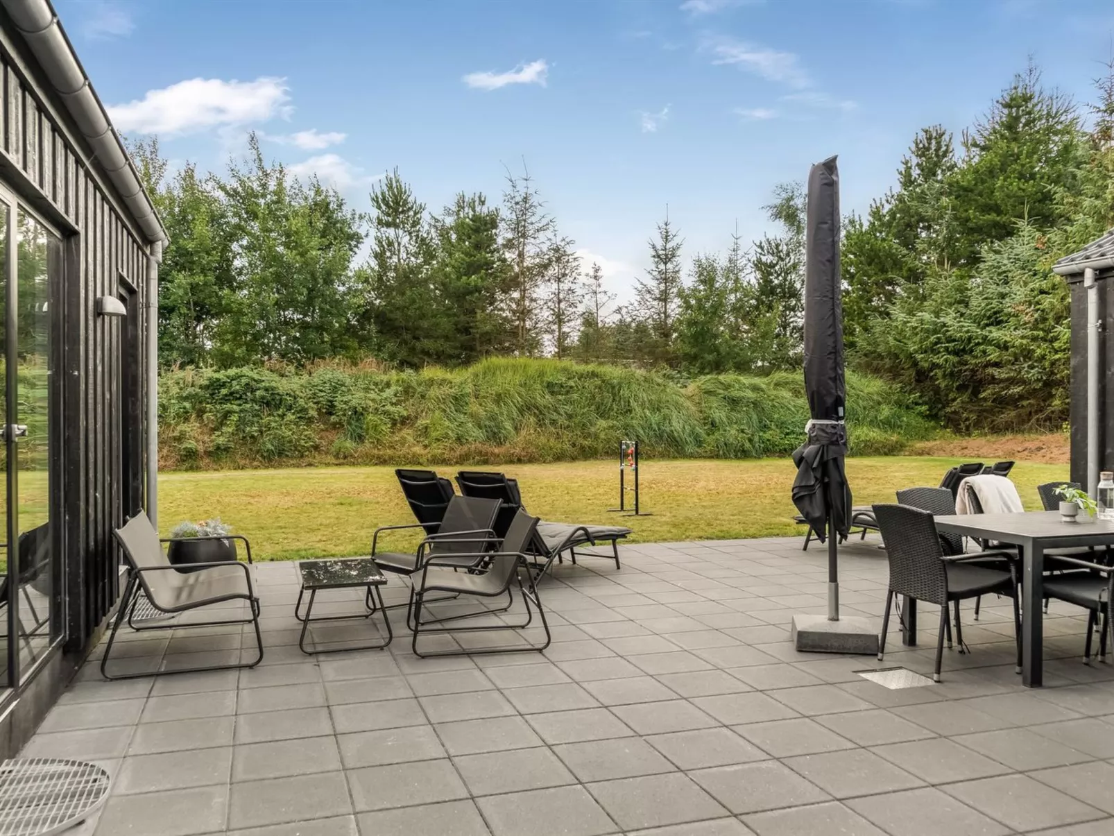 "Abiorn" -  from the sea-Buiten