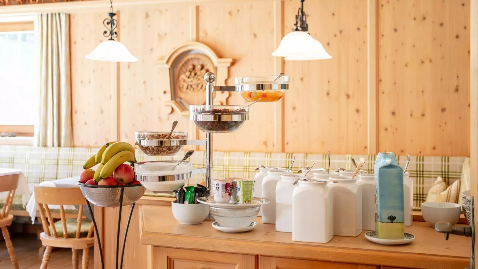 Landhaus Marchfeld Top 5-Eetkamer