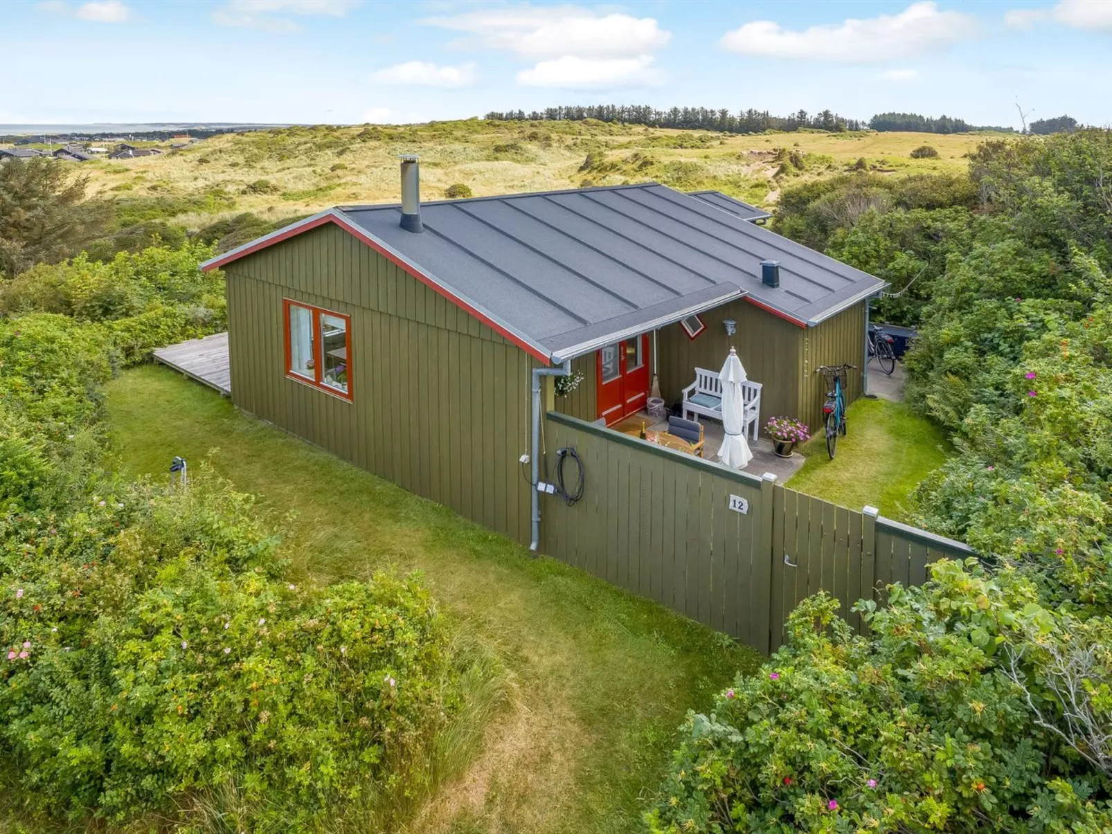 "Nikolce" - 500m from the sea-Buiten