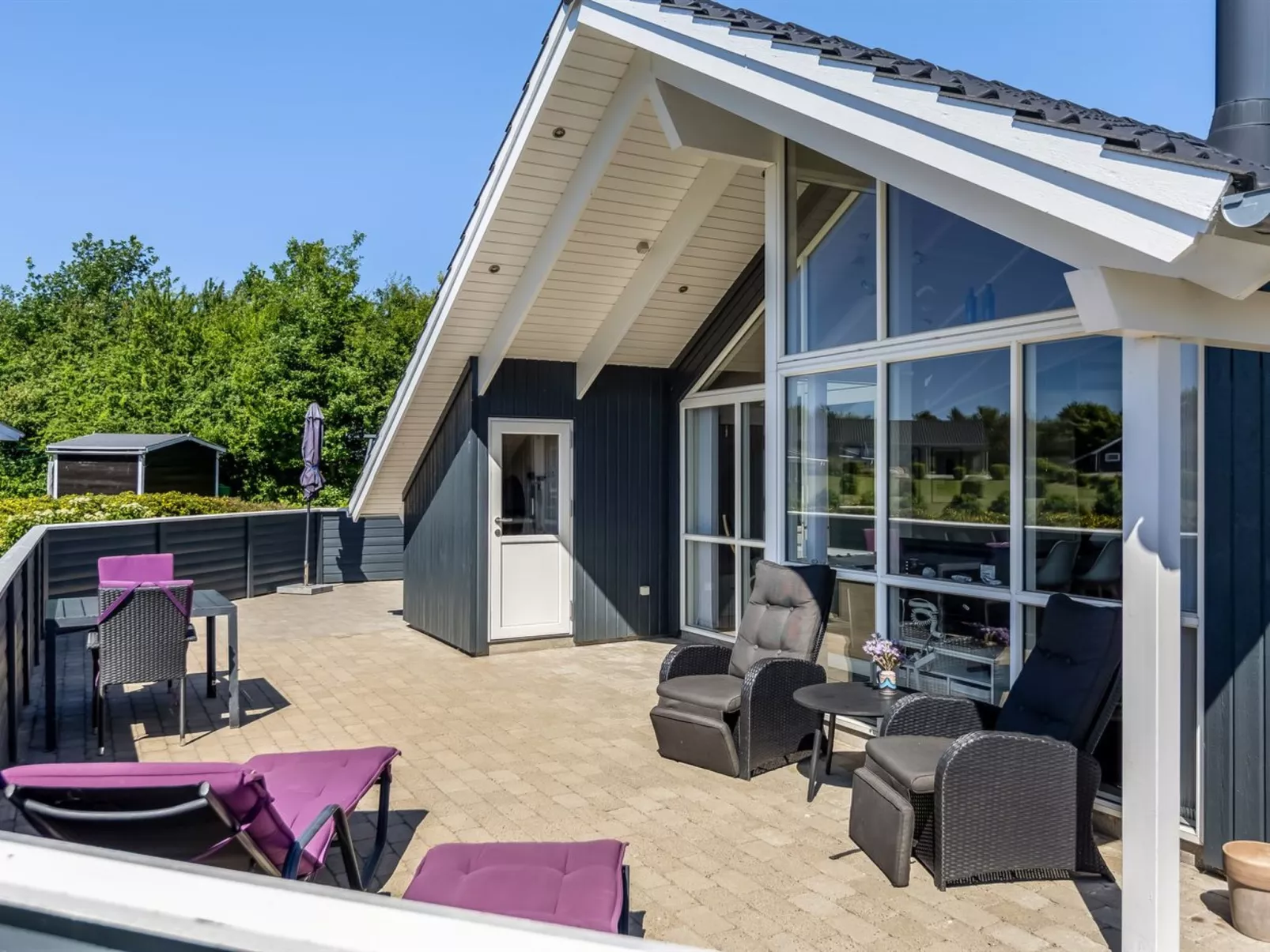 "Rosamunde" - 700m from the sea-Buiten