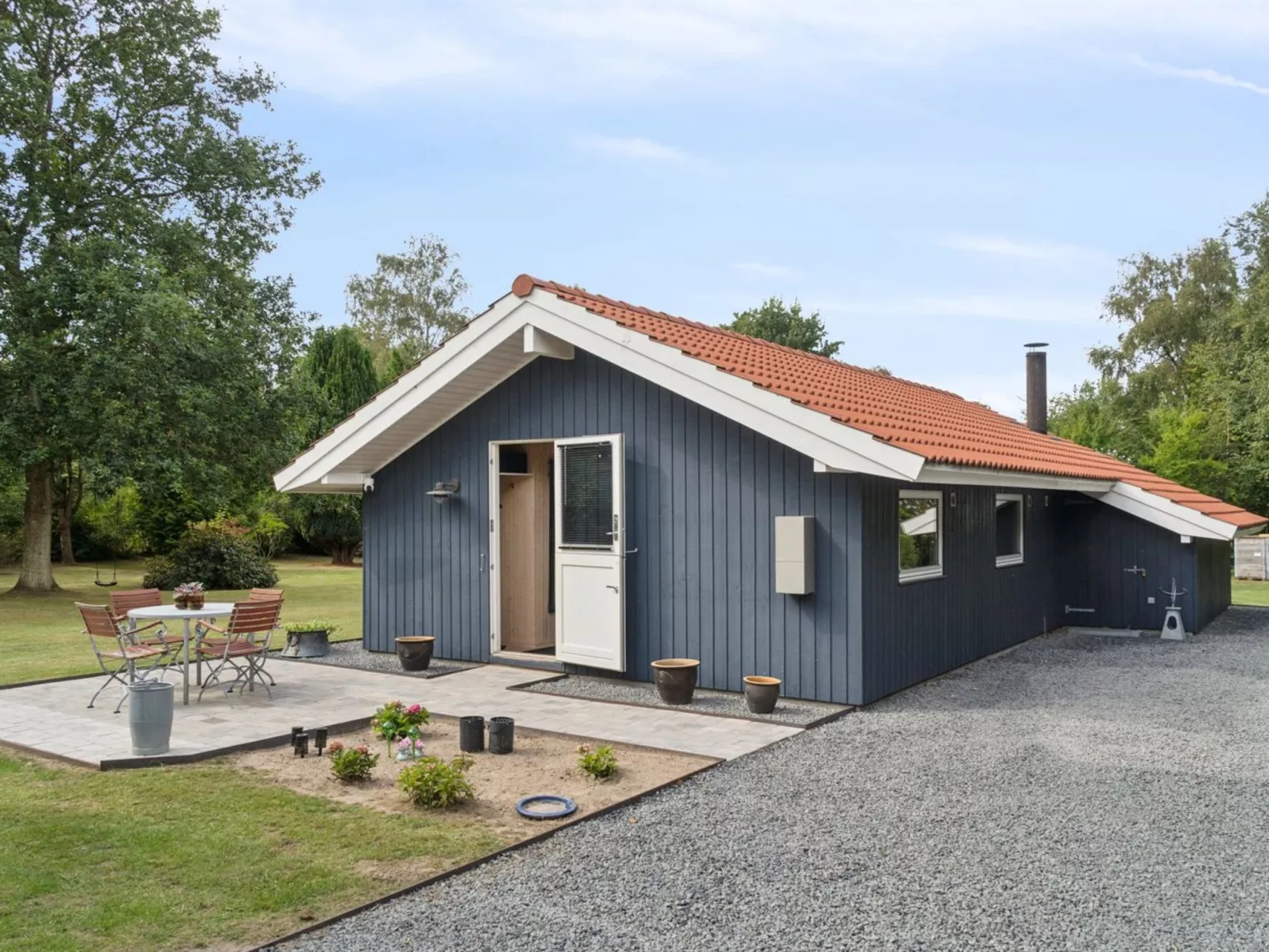 "Emelita" - 175m from the sea-Buiten