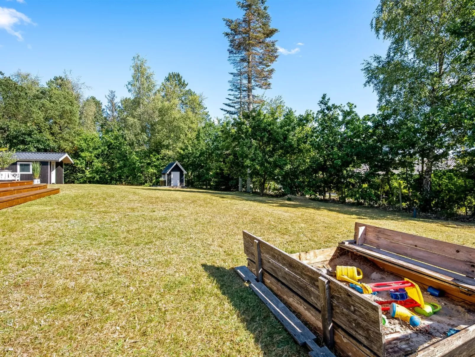 "Lillebror" - 7km from the sea-Buiten