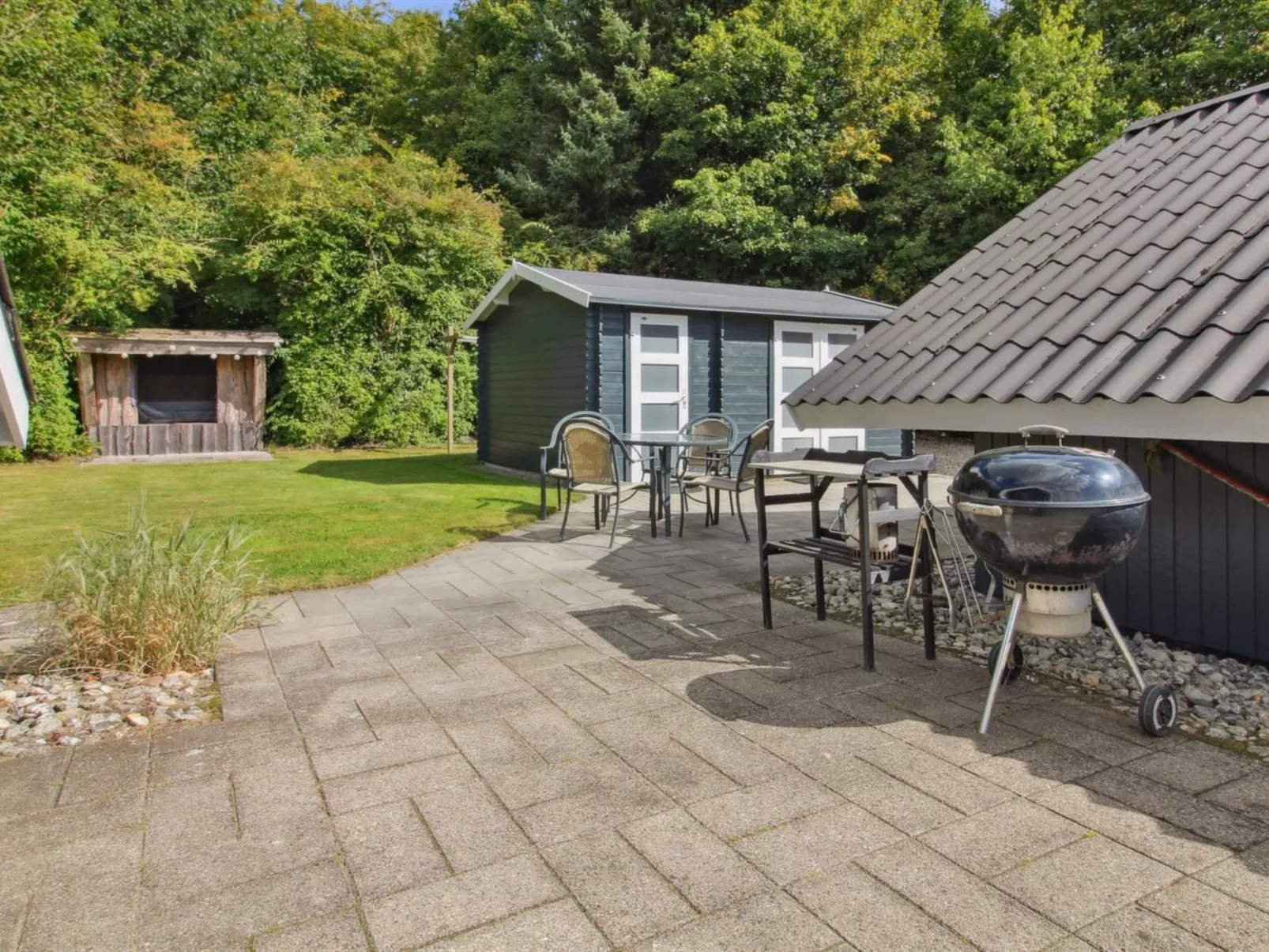 "Helke" - 30km from the sea-Buiten