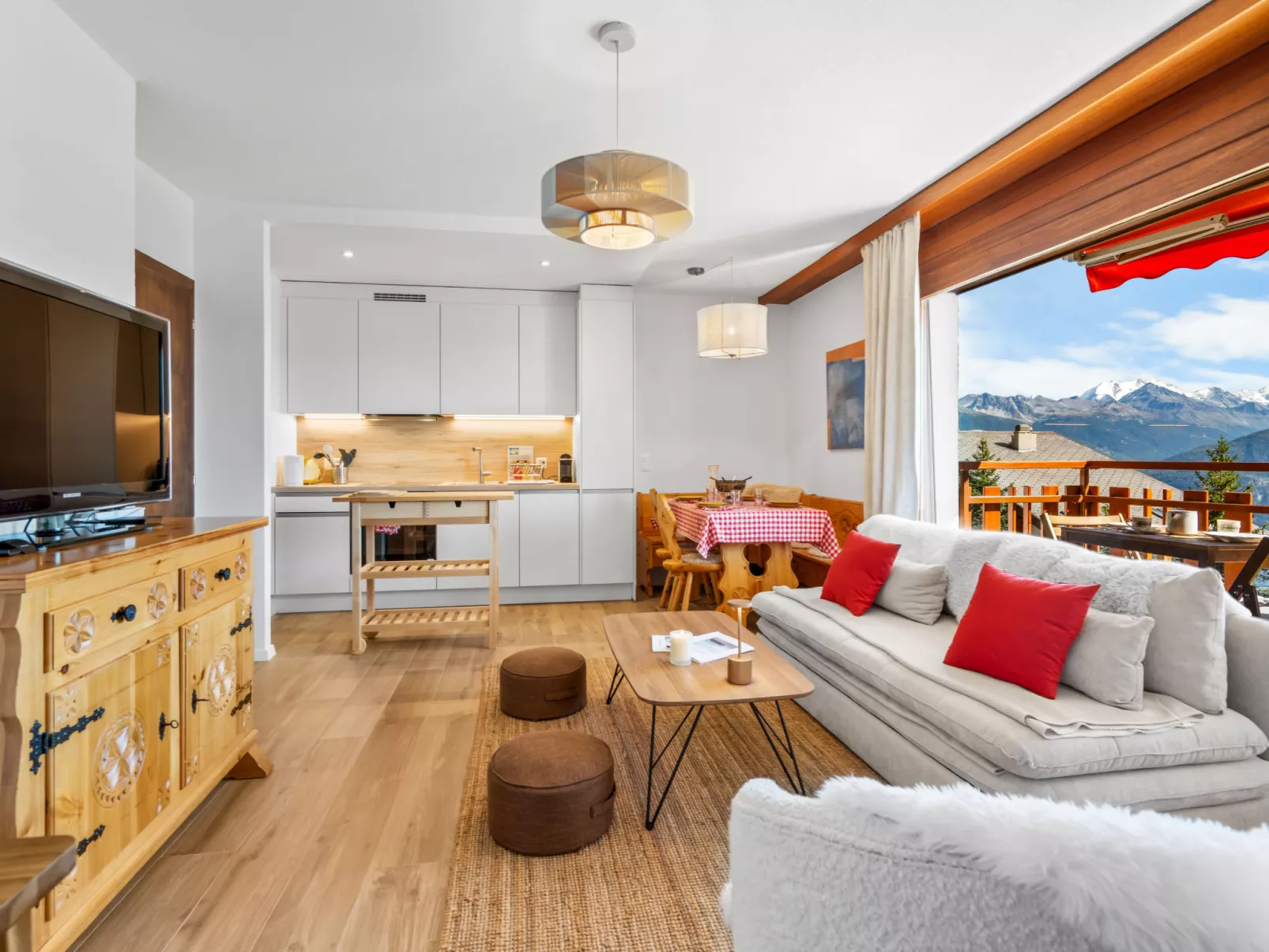 La Forêt ouest C120-Binnen