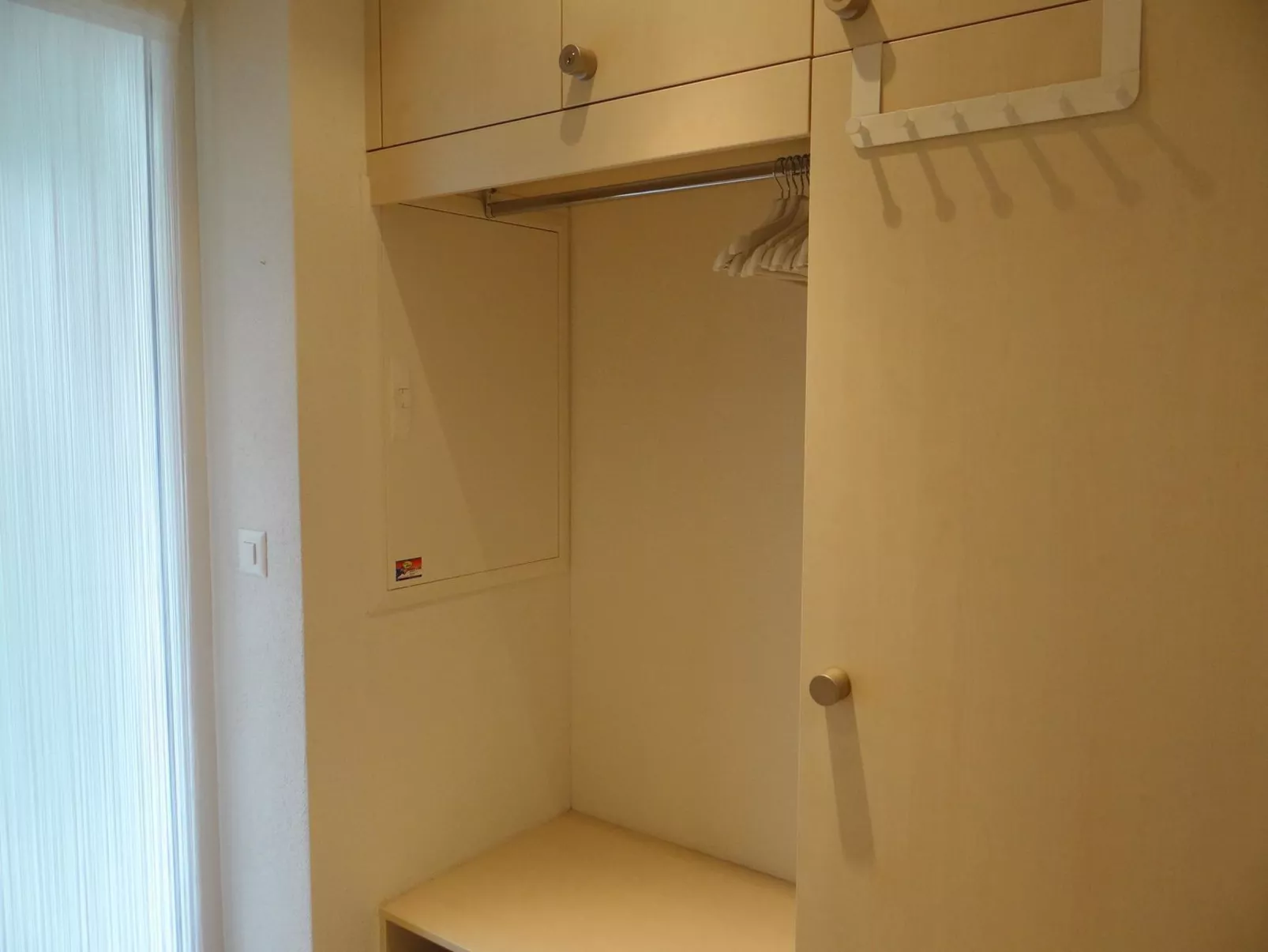 Dorfstrasse 62-Binnen