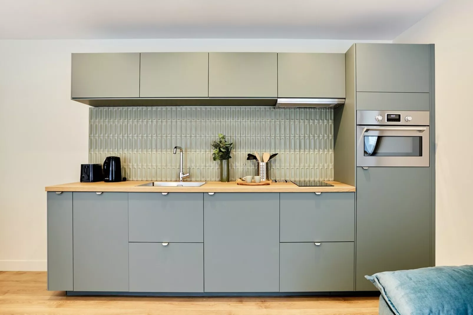 AVRON 1 NEW-Niet-getagd