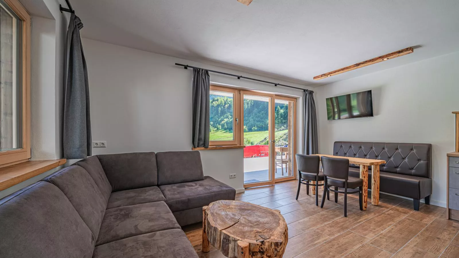 Haus Bergstille Top 1-Woonkamer