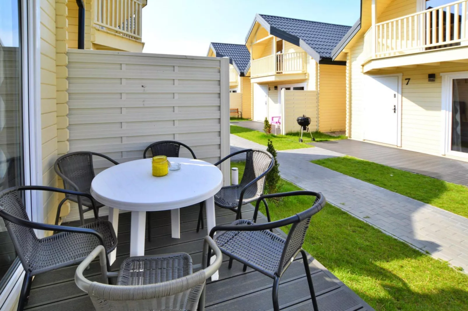 Domek piętrowy 8-osobowy Ustronie Morskie-Terrasbalkon