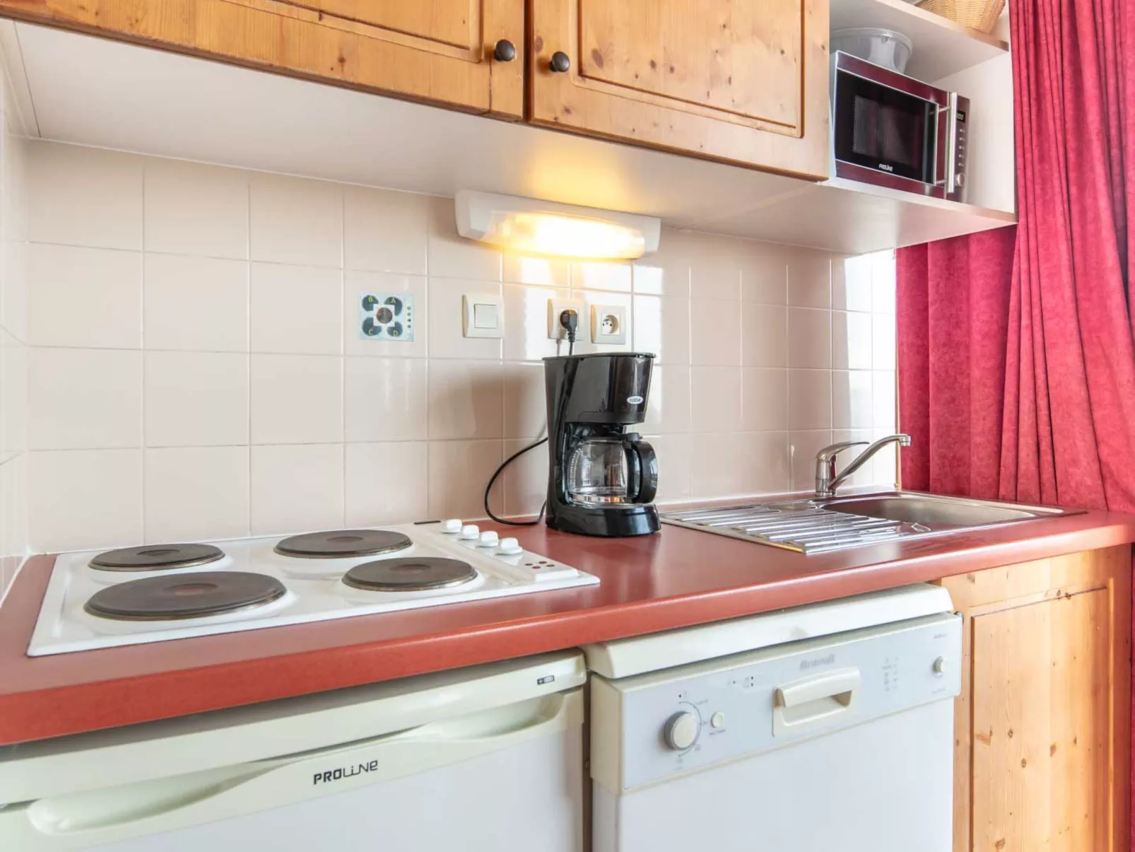 V du Bachat MELEZES A-Binnen