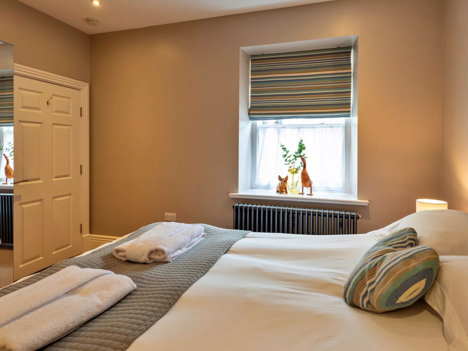 The Old Post Office Apartment 2-Binnen