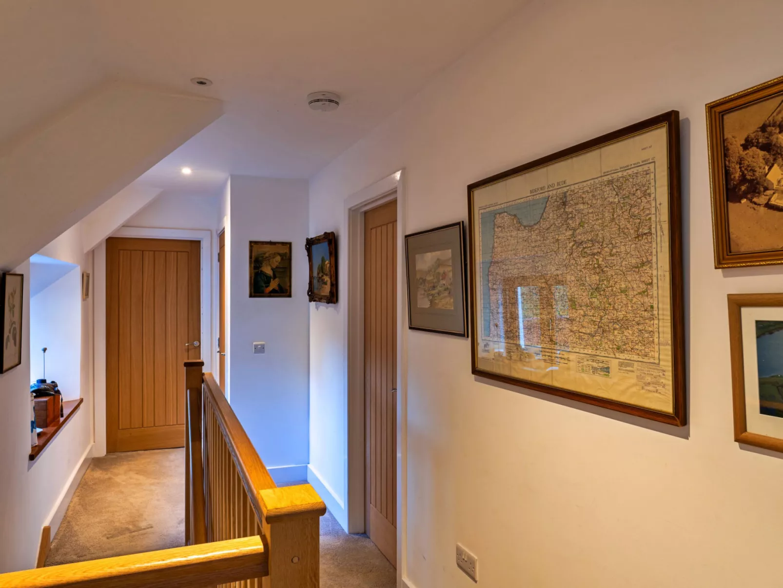 Lower Netherdowns-Binnen