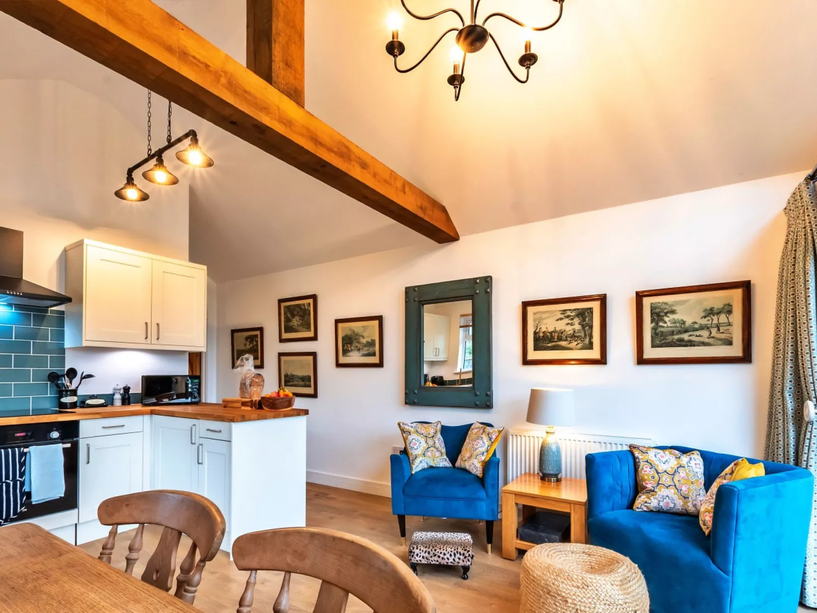 South Downs Lodge-Binnen