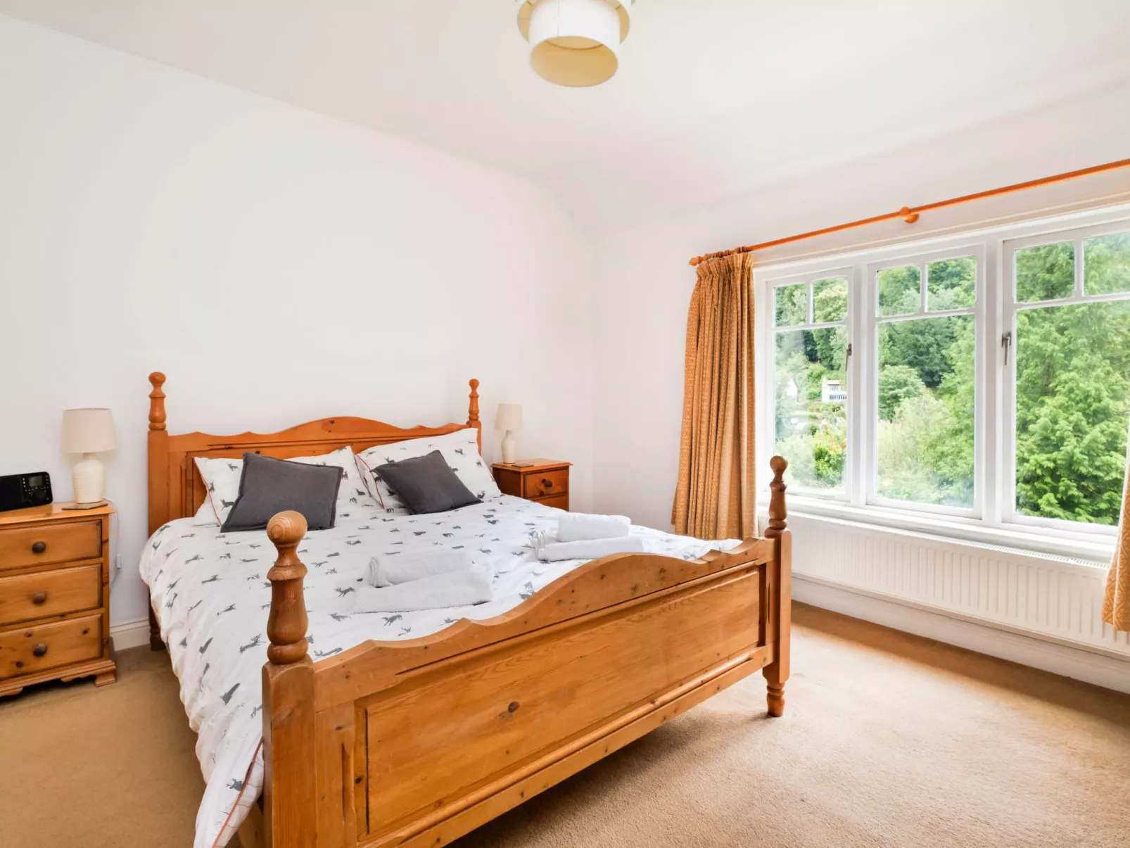 Riversdale Lodge-Binnen