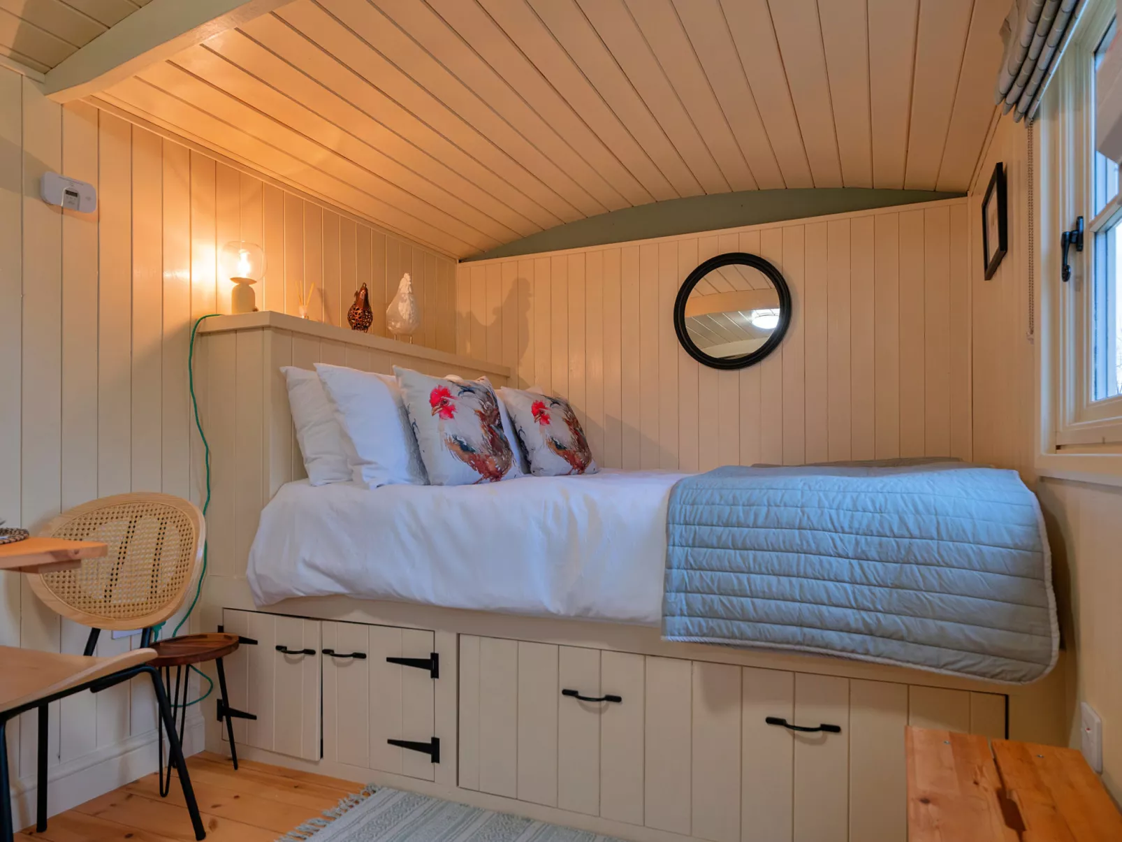 The Chicken Hut-Buiten