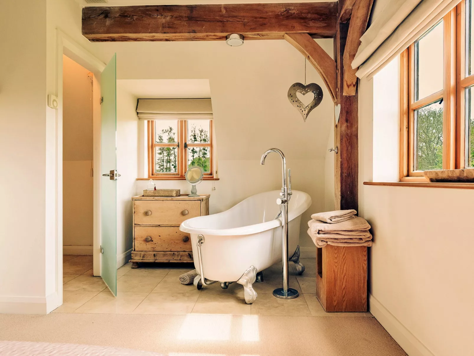 Windfall Cottage-Binnen