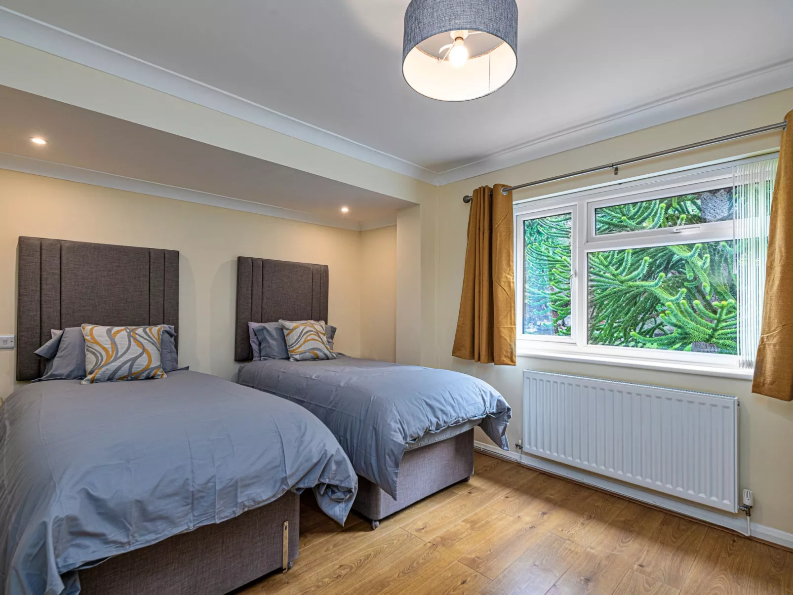 Cesail Y Mynydd-Binnen