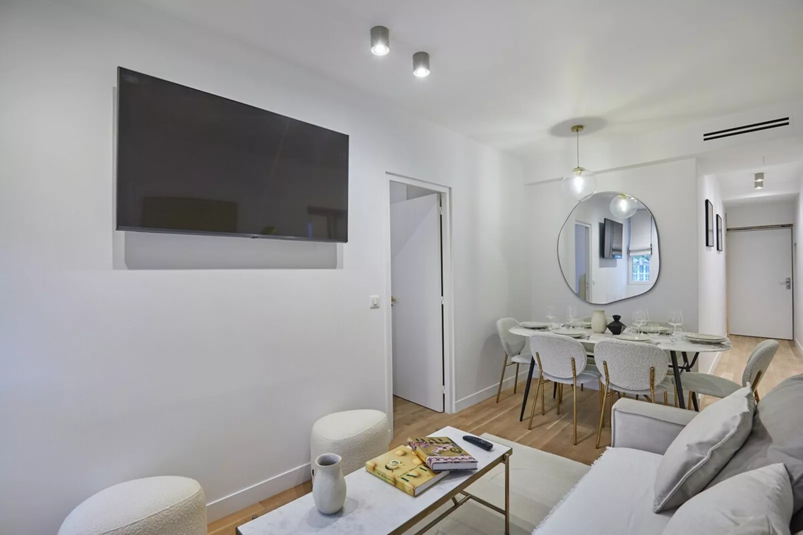 BELLEVILLE 2 NOUVEAU-Niet-getagd