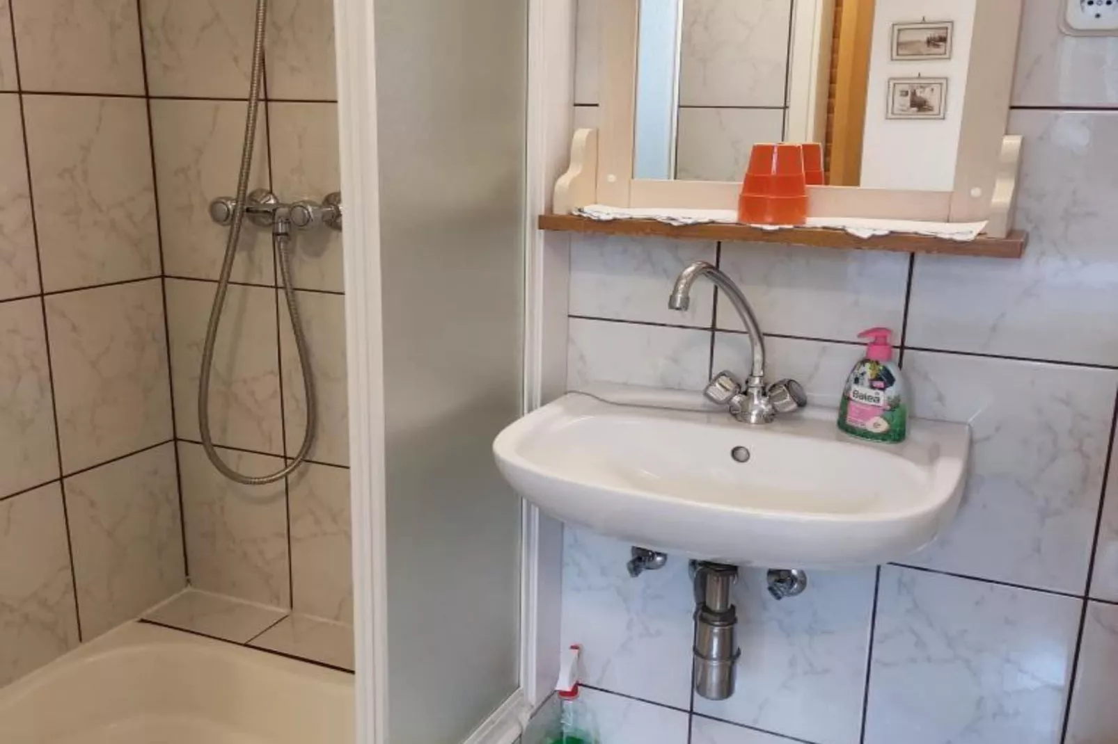 Apartment & Rooms Villa Oliva - Room 4-Badkamer