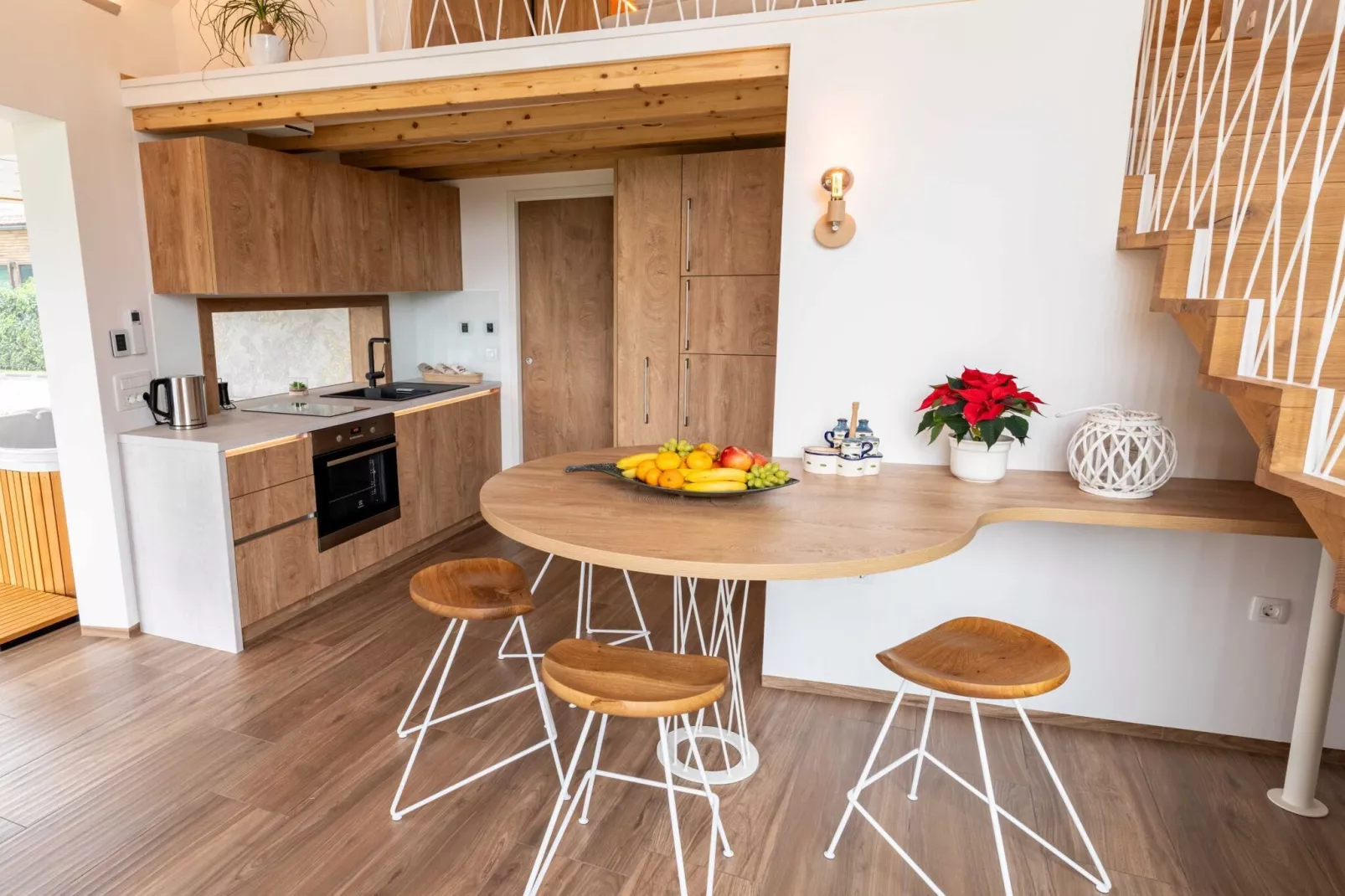 Elegant Warm Bliss Hideaway Escape Lodge - Holiday Home with Hot-Tub (owner Sunset)-Keuken