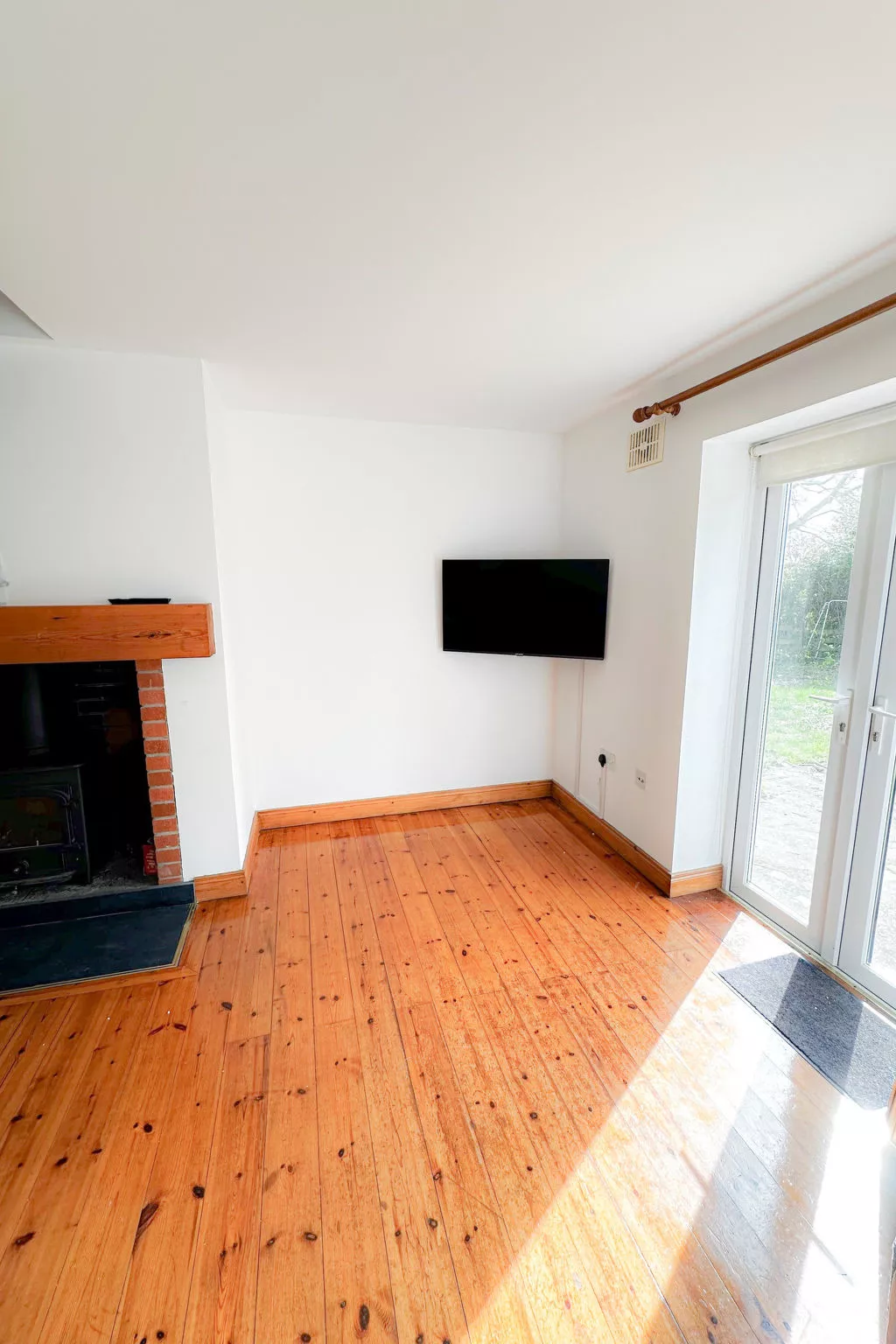 Brittas Bay Holiday Village No 7-Binnen