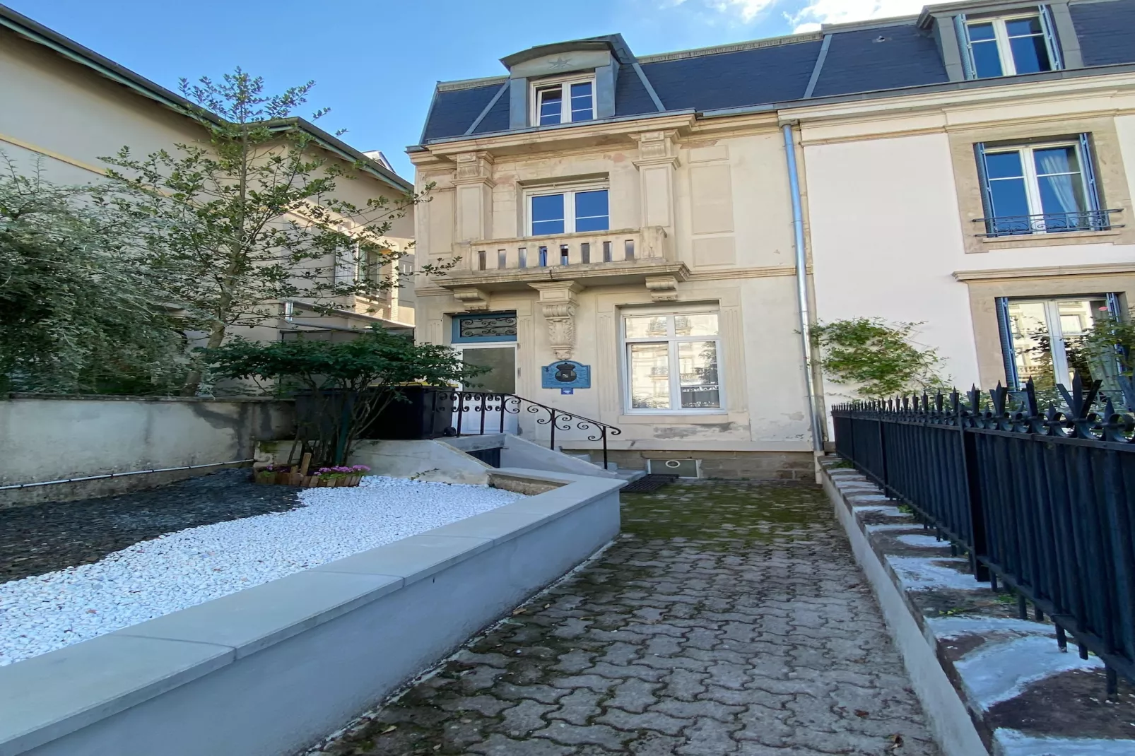 Appartement avec rooftop terrace-Buitenkant zomer