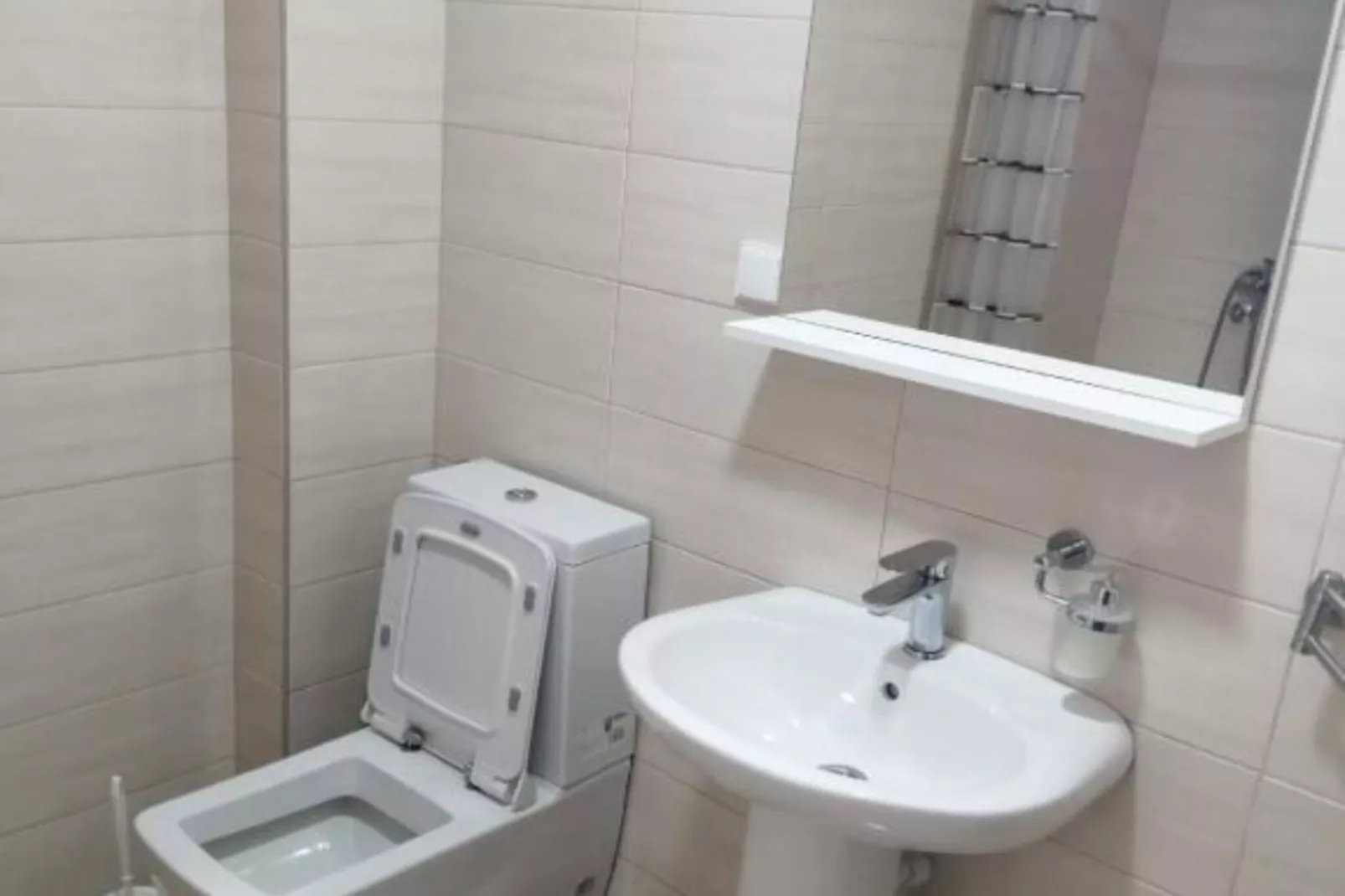 Seaside Serenity – Fresh & Modern Apartments in Igalo - Standard One Bedroom Apartment 6-Badkamer