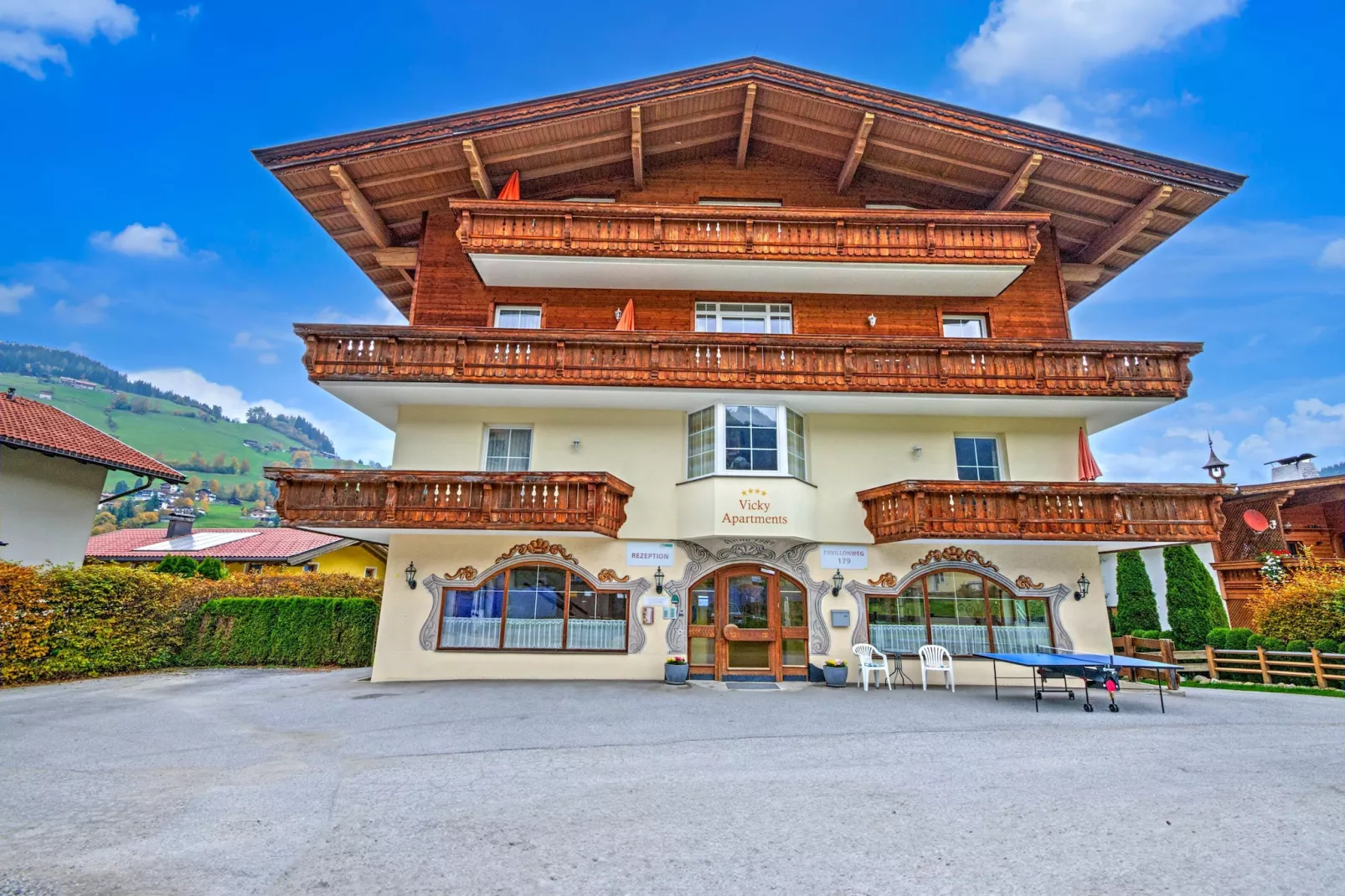 Vicky Apartment Top 5-Buitenkant zomer