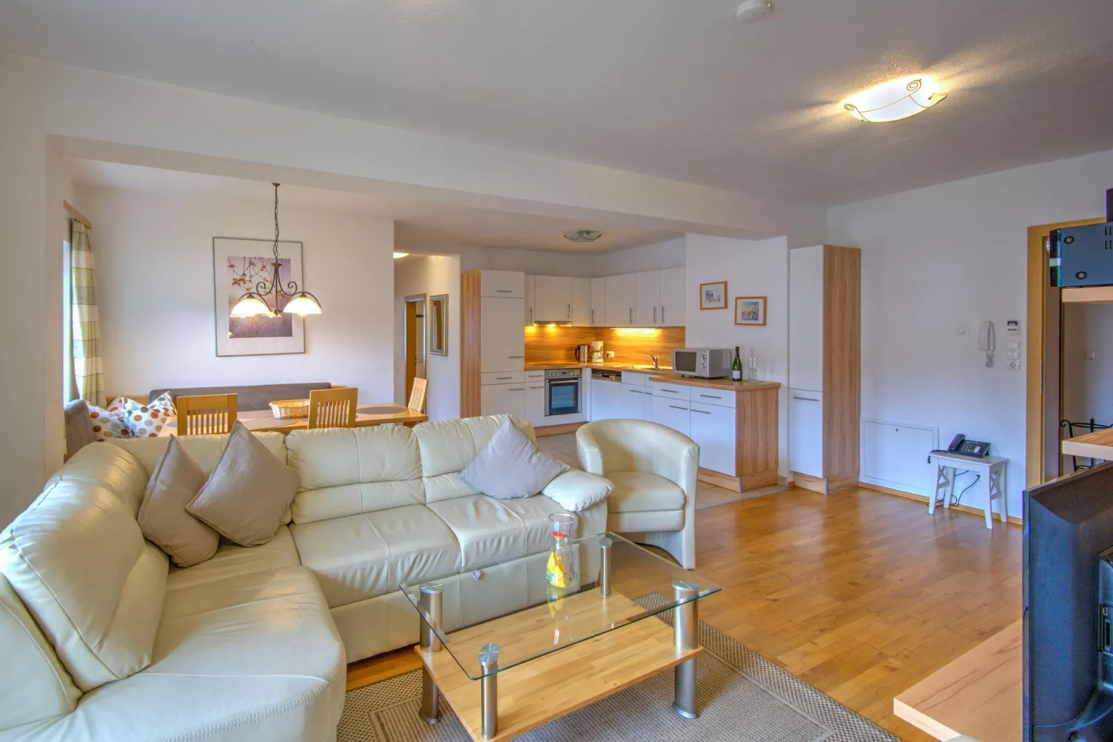 Vicky Apartment Top 6-Woonkamer