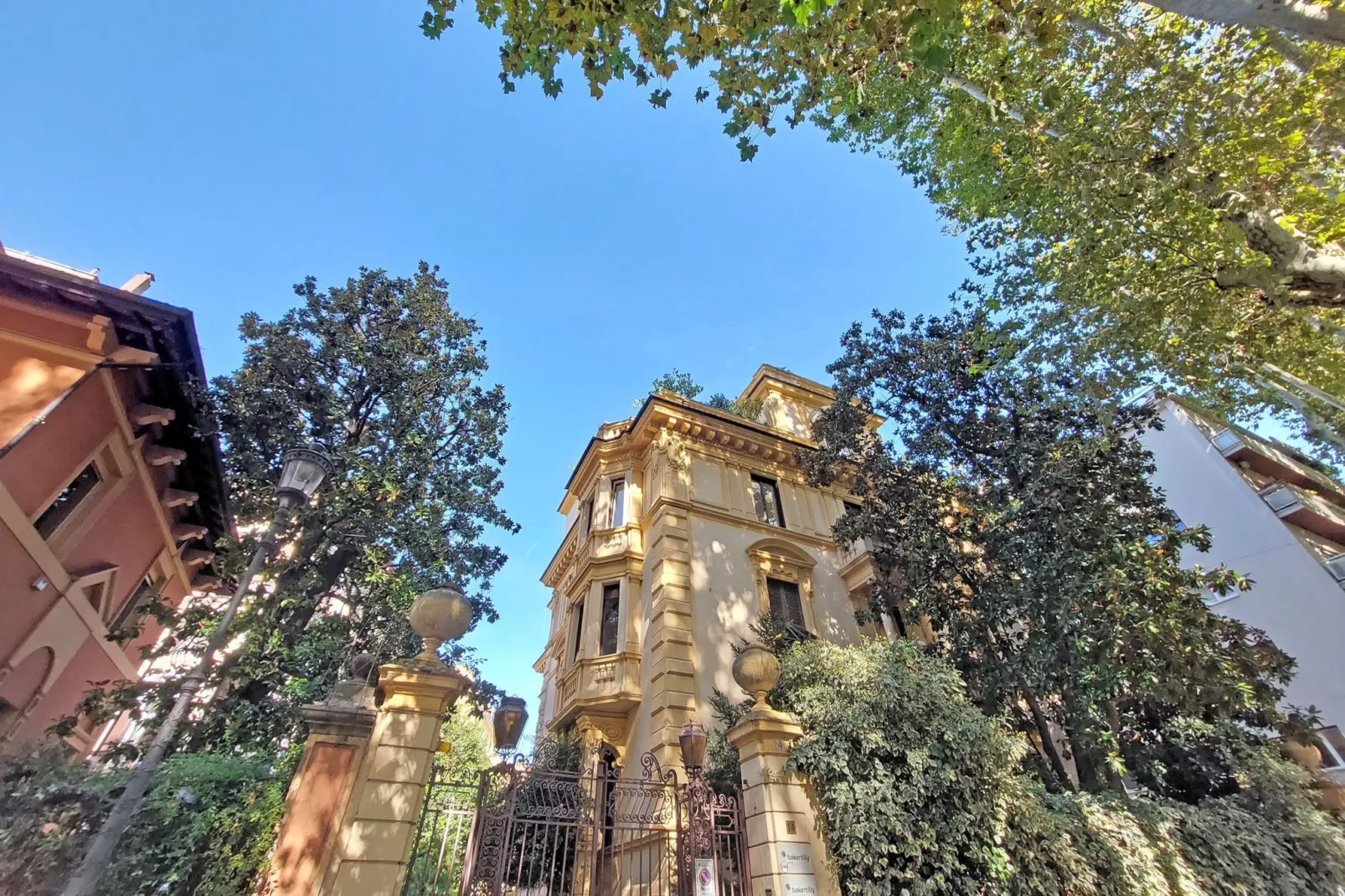 L'Orchidea-Buitenkant zomer