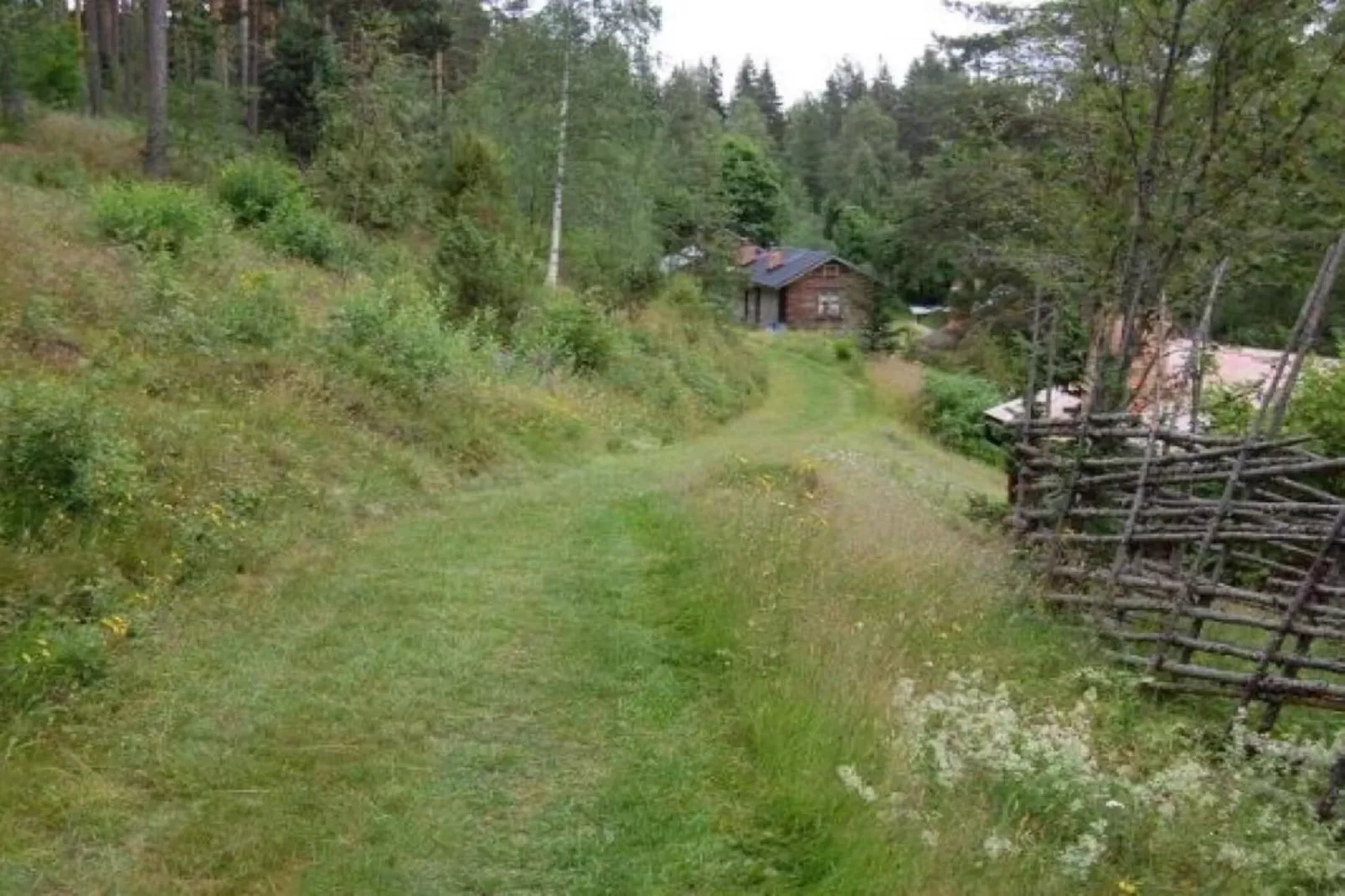 Gezellig vakantiehuis vlakbij bos en meer-Buitenlucht
