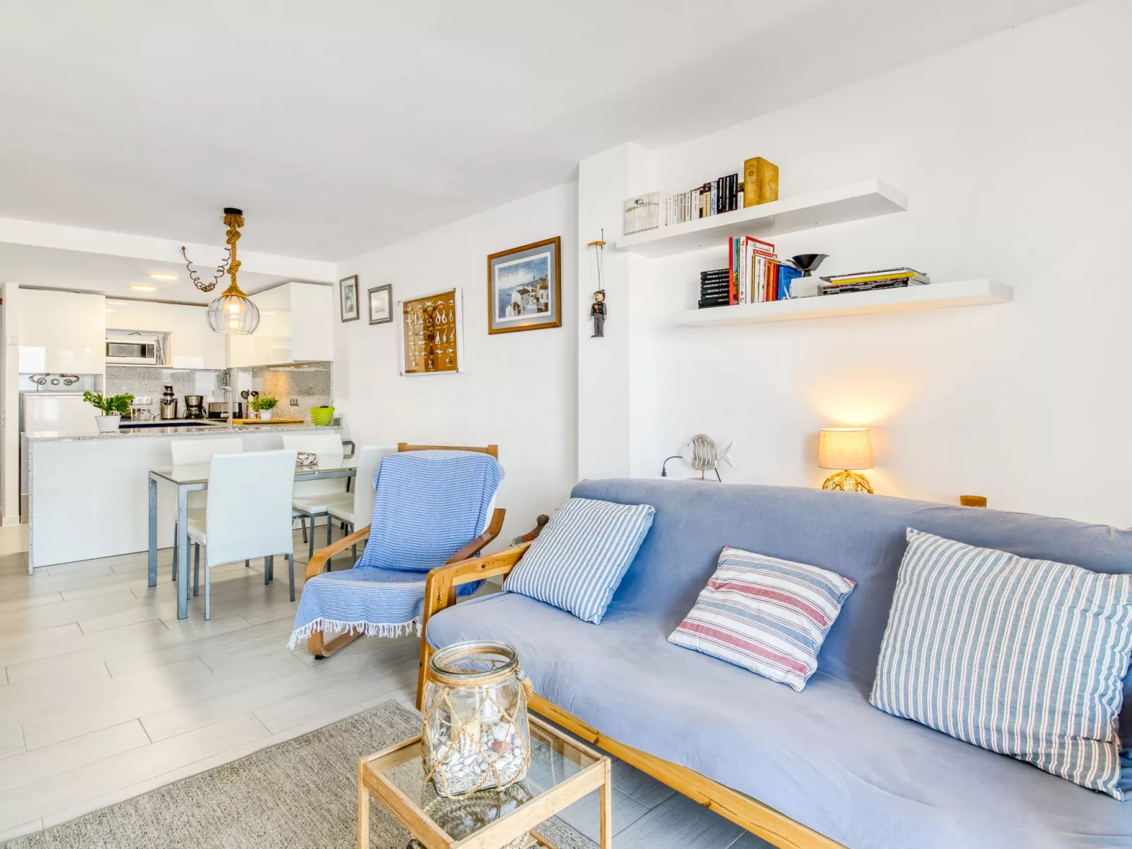 Port L'escala-Binnen