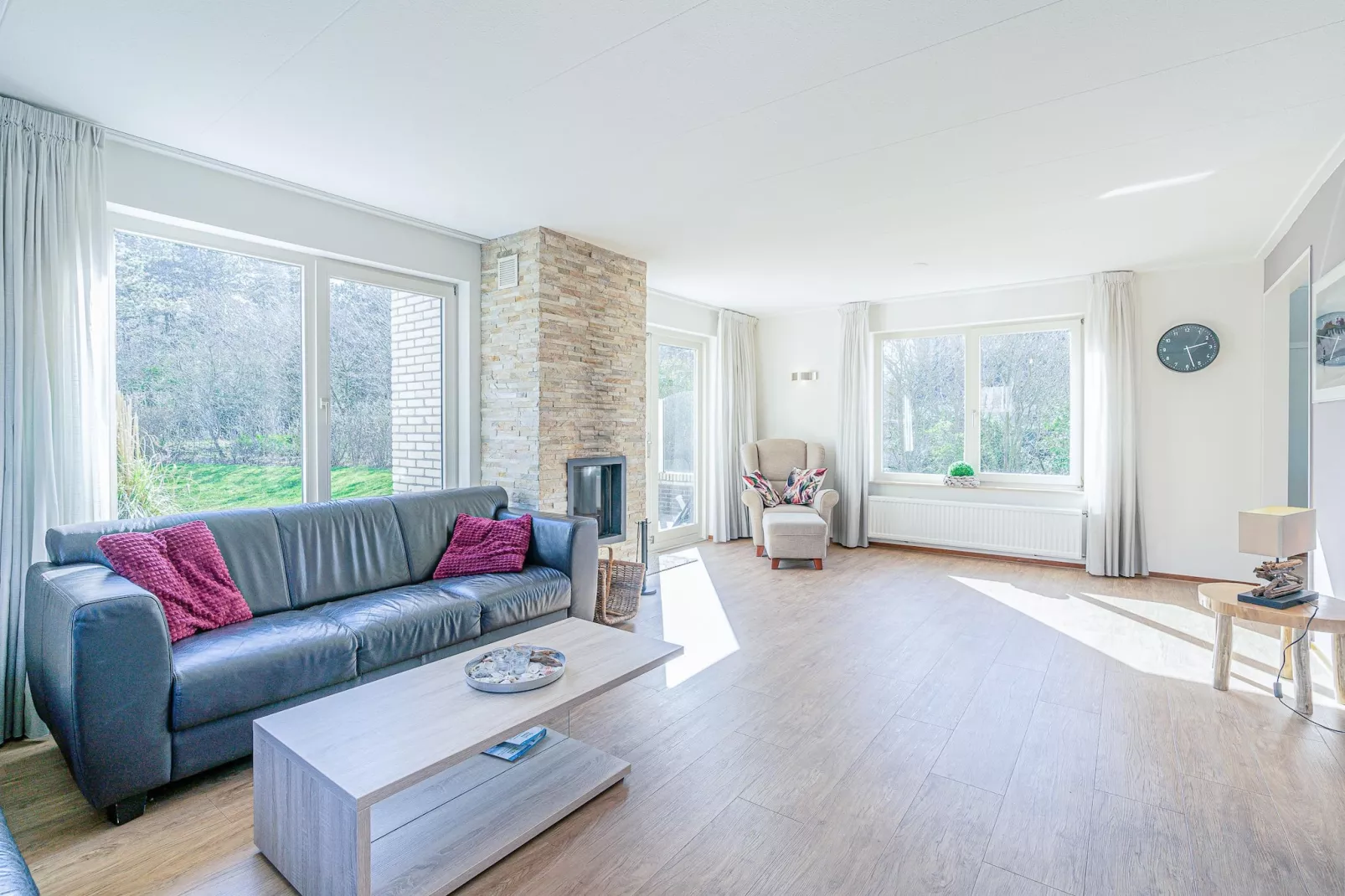 Kamperfoelie 95-Woonkamer