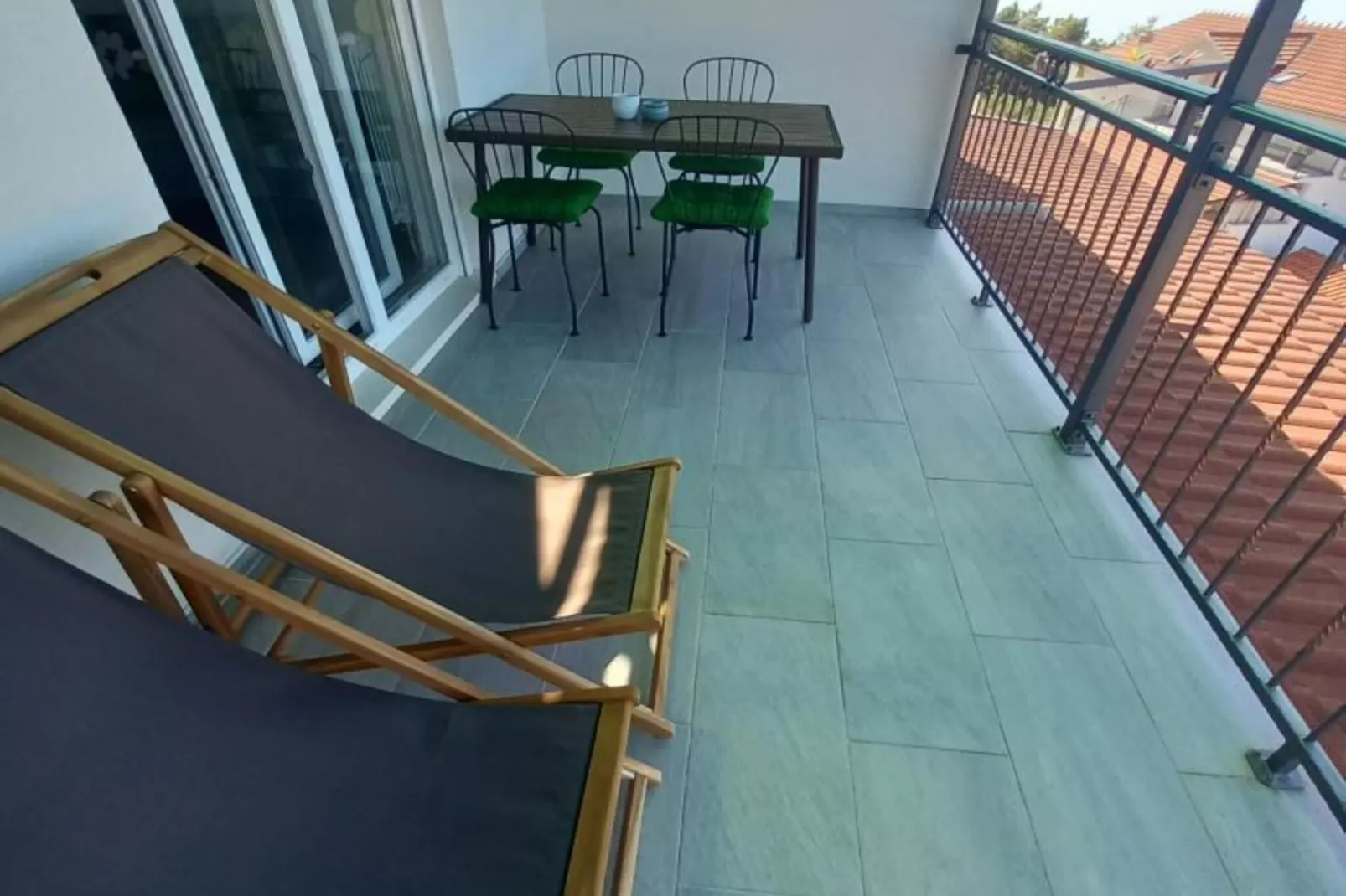 Superior One Bedroom Apartment with Balcony and Sea View-Terrasbalkon