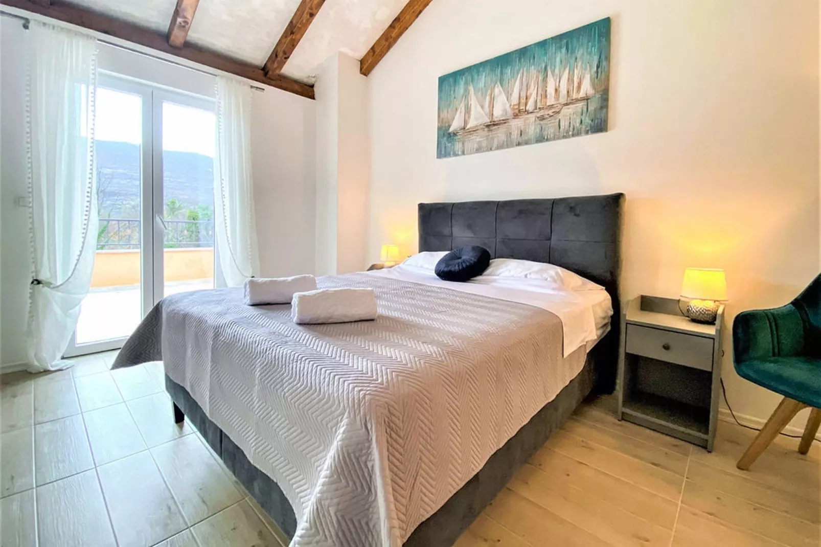 Villa Vinka - Three Bedroom Villa with Swimming Pool-Slaapkamer