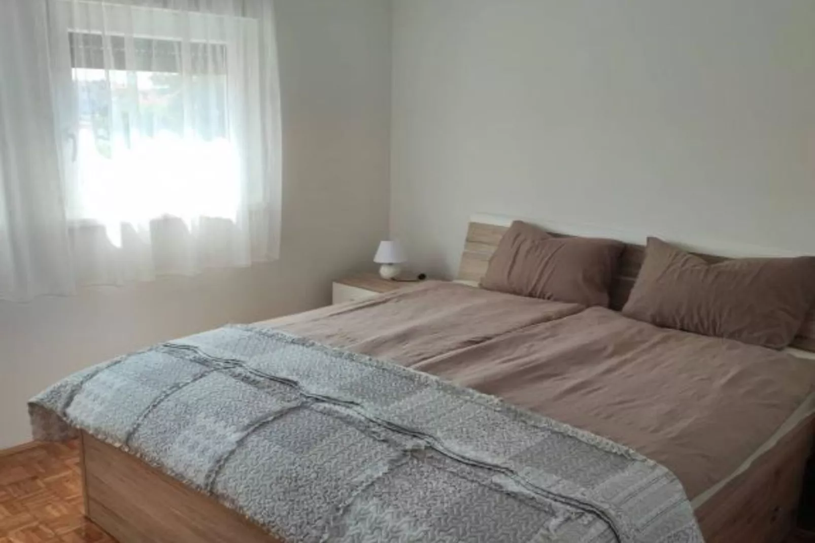 Apartment Eva Pula - One Bedroom Apartment with Balcony-Slaapkamer