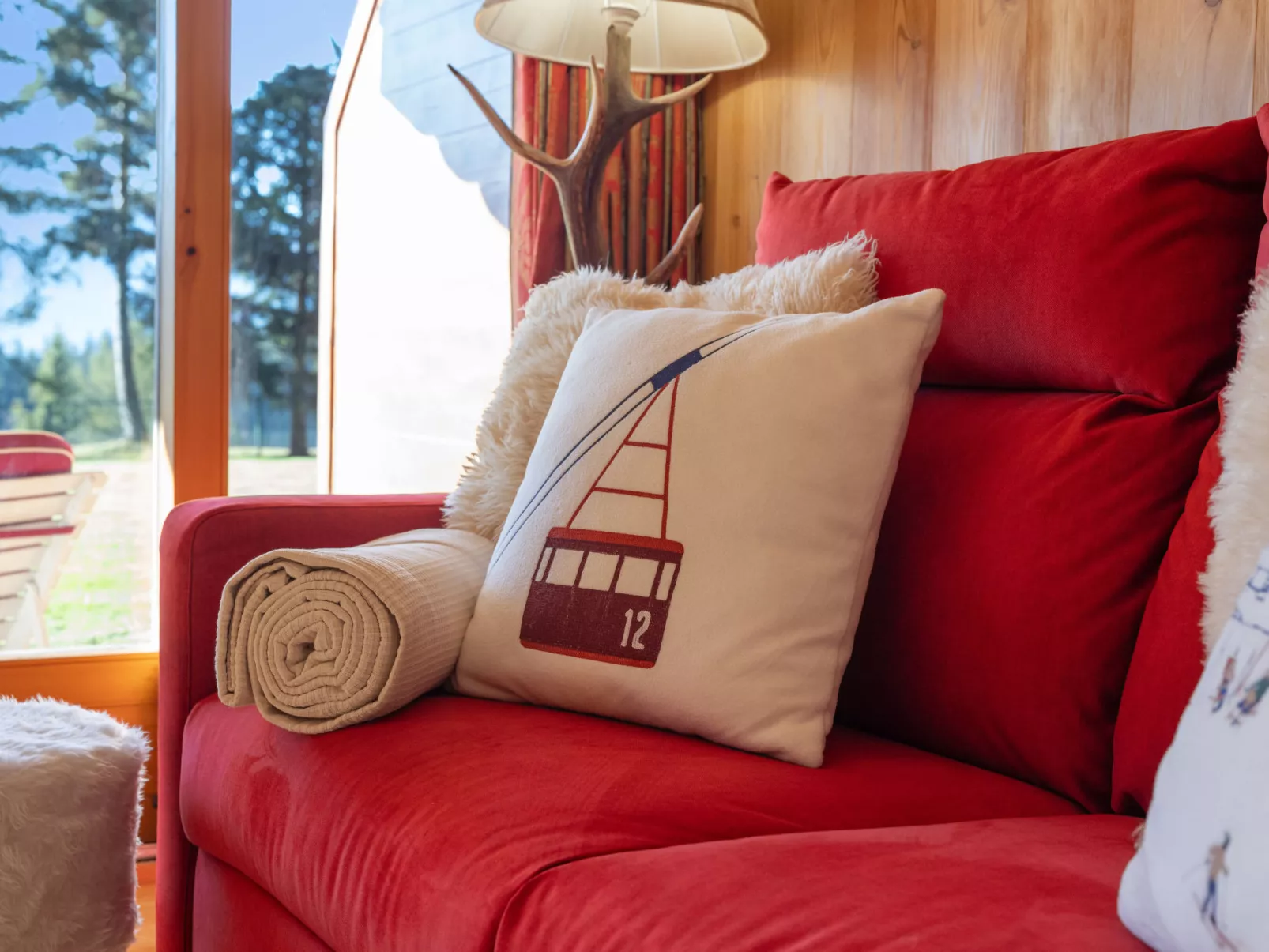 Les Pierres C 3-Binnen