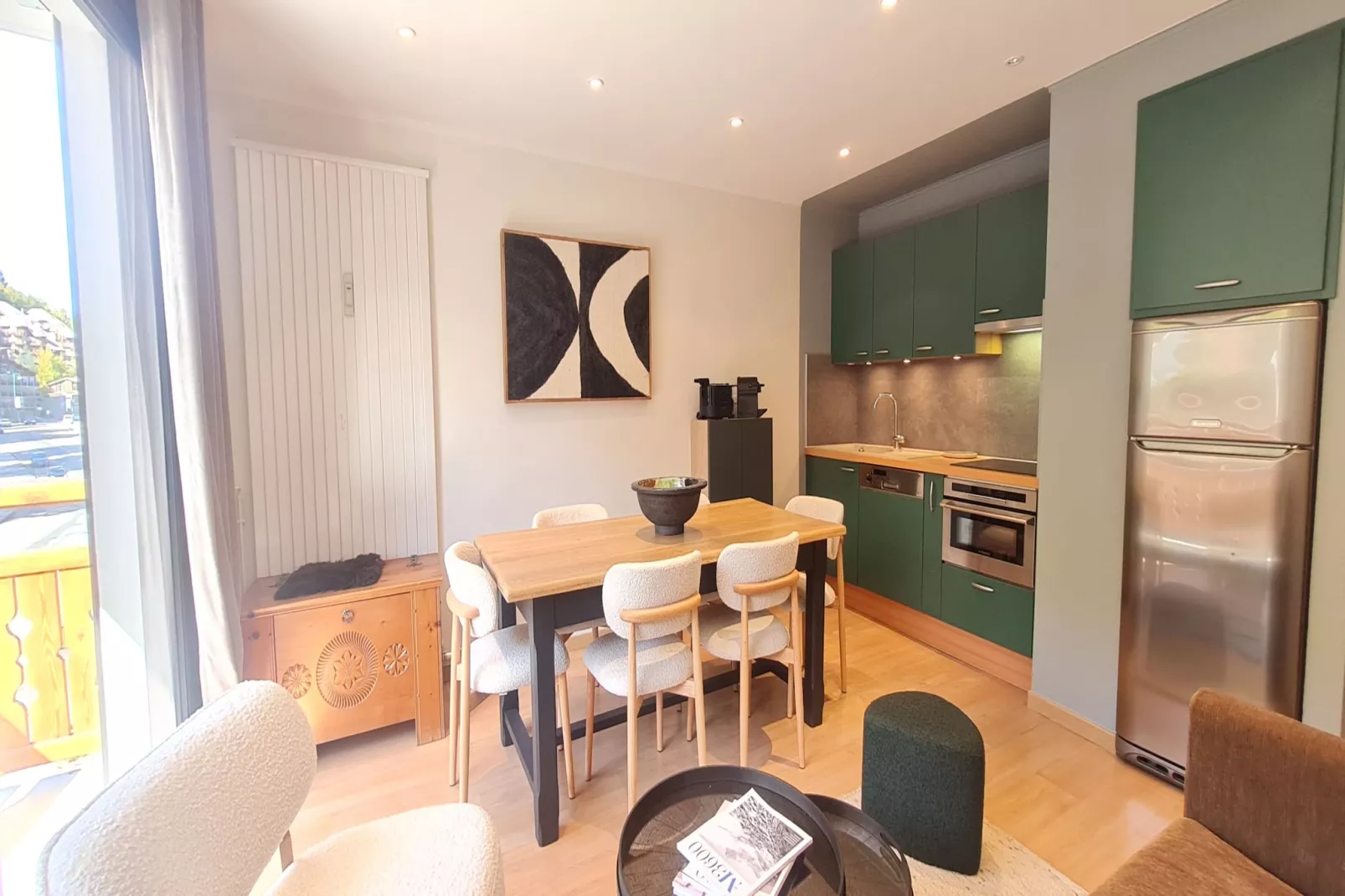 Eperon 1 N°A2 - 3P4 - Eetkamer