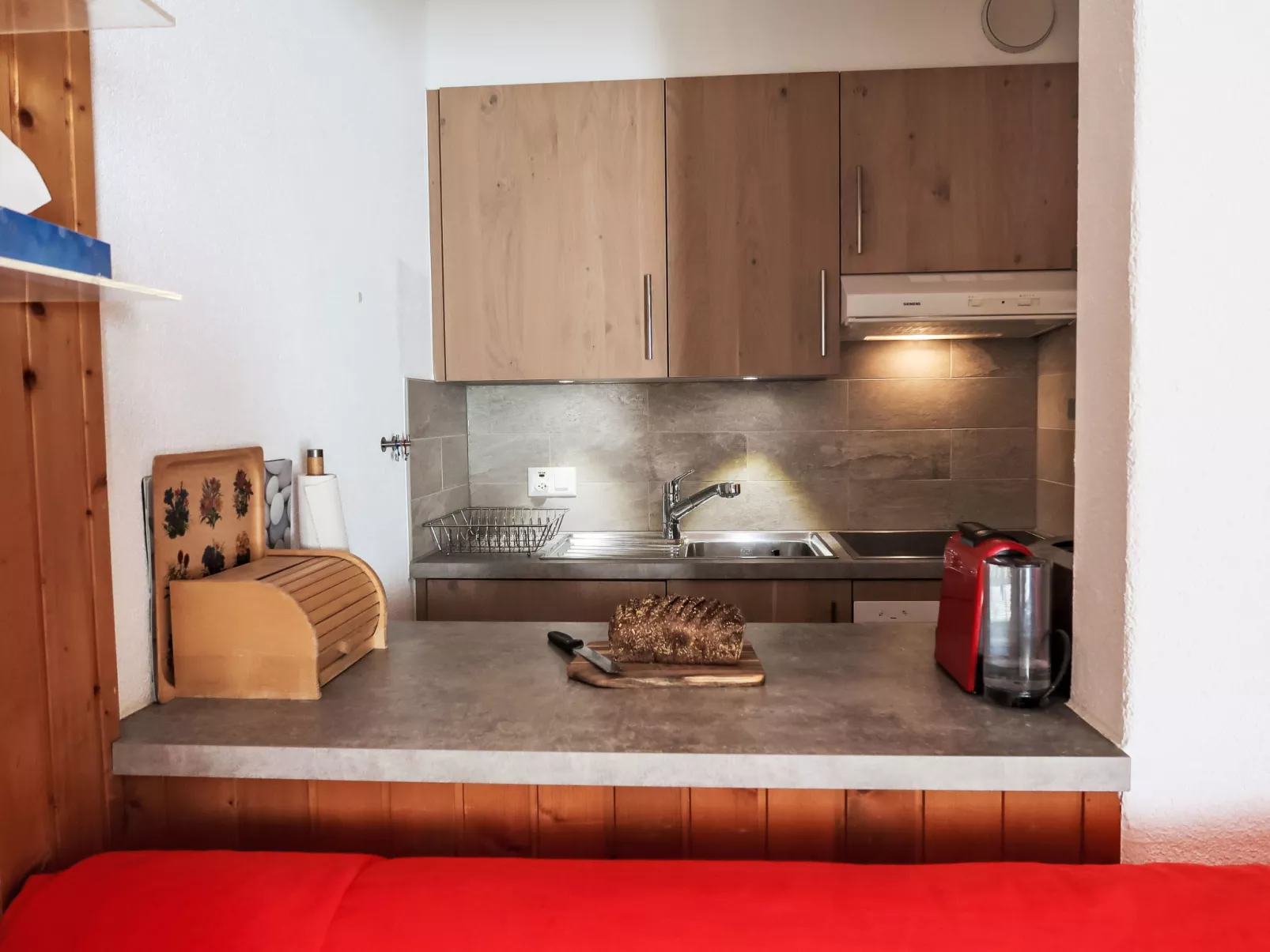 Neige et Soleil Nr 13-Binnen