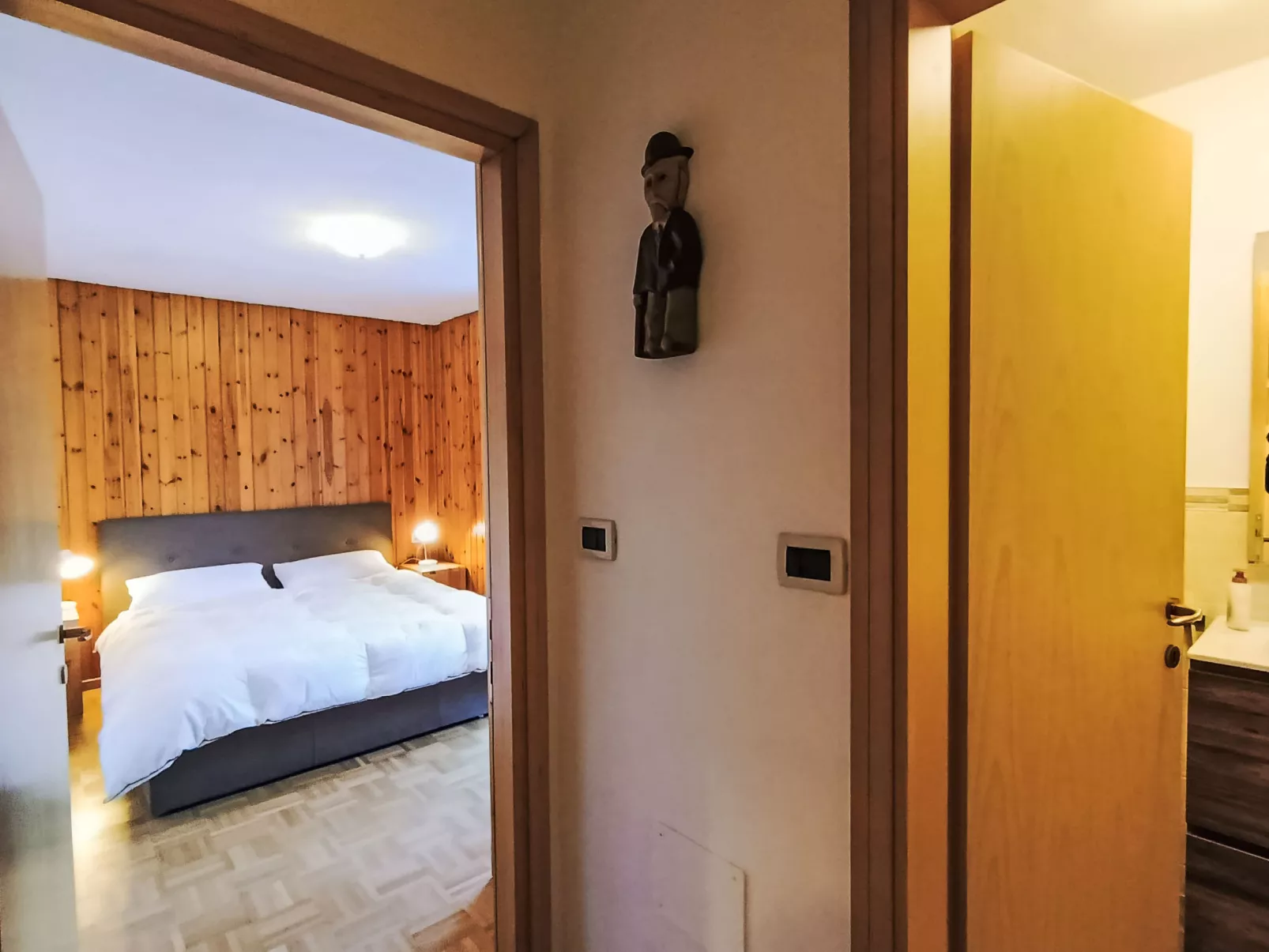 Nuccia Navalge-Binnen