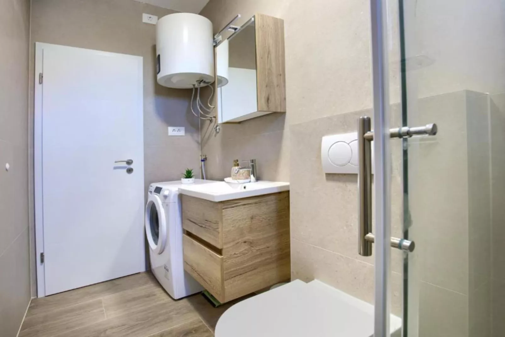 Apartments Mons - One Bedroom Apartment With Terrace (A1)-Badkamer