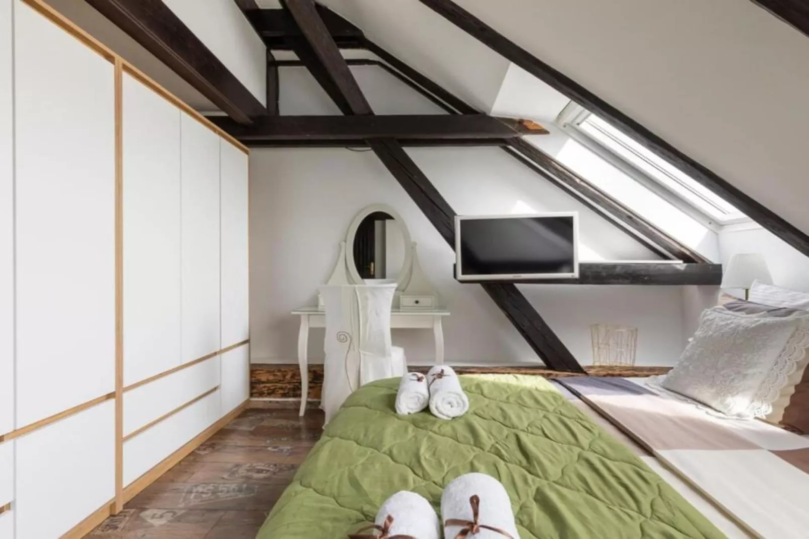 Zagreb Downtown Luxury Stay – 5th Element - Two Bedroom Penthouse-Slaapkamer