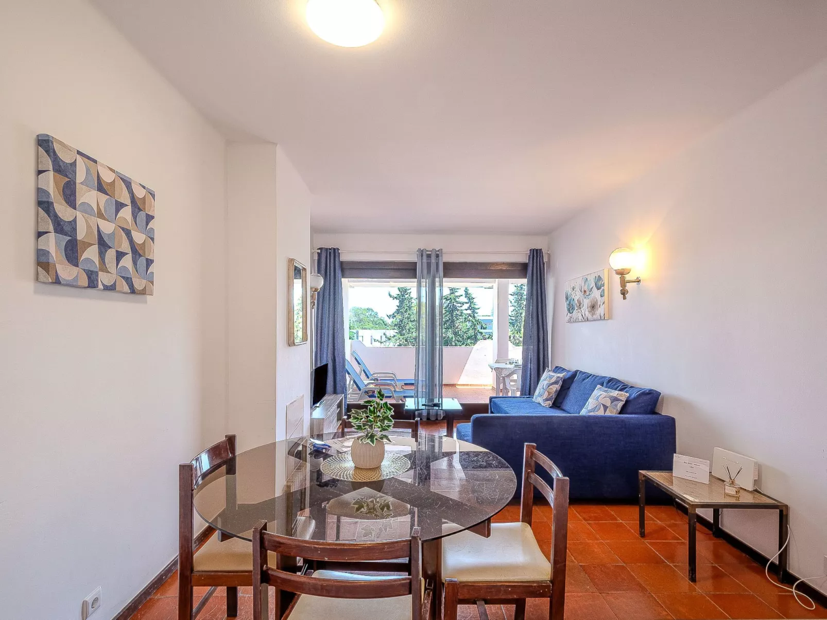 Lima - Sunny Way-Binnen