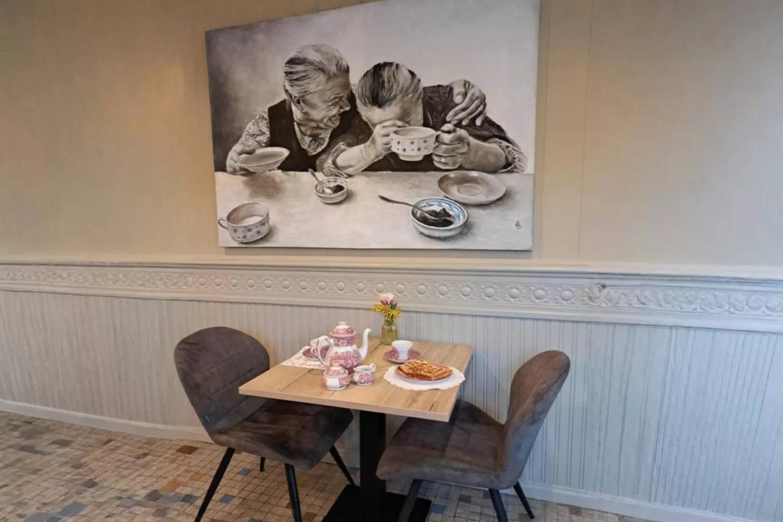 Au Coeur d'Alle - Triple Room with Bathroom-Eetkamer