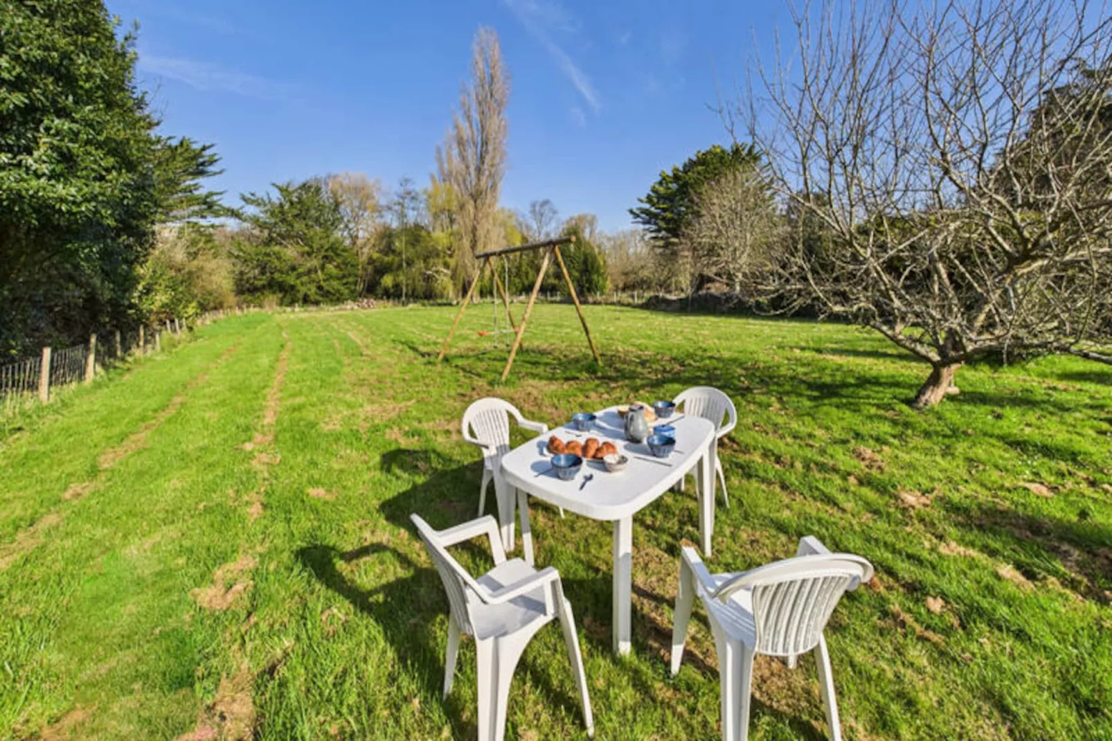 Maison à Saint Jean Trolimon-Niet-getagd