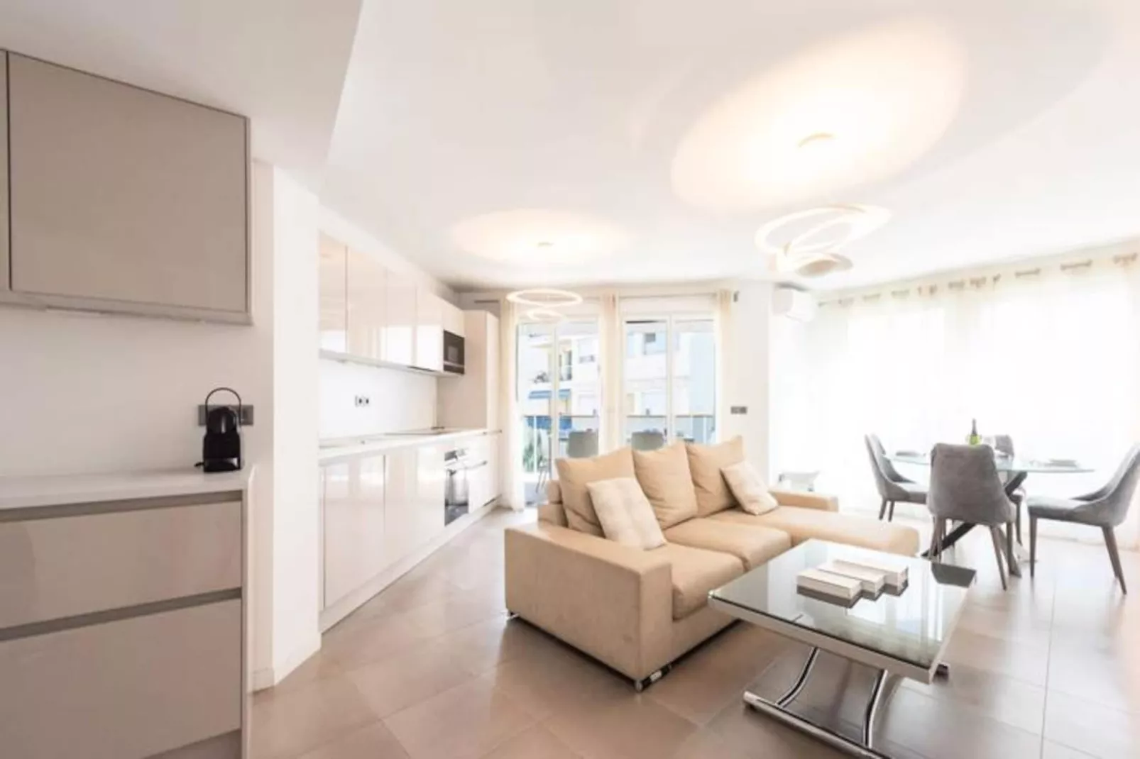 Résidence 3p Piscine, Parking Et Plages &agrave; 100m-Niet-getagd