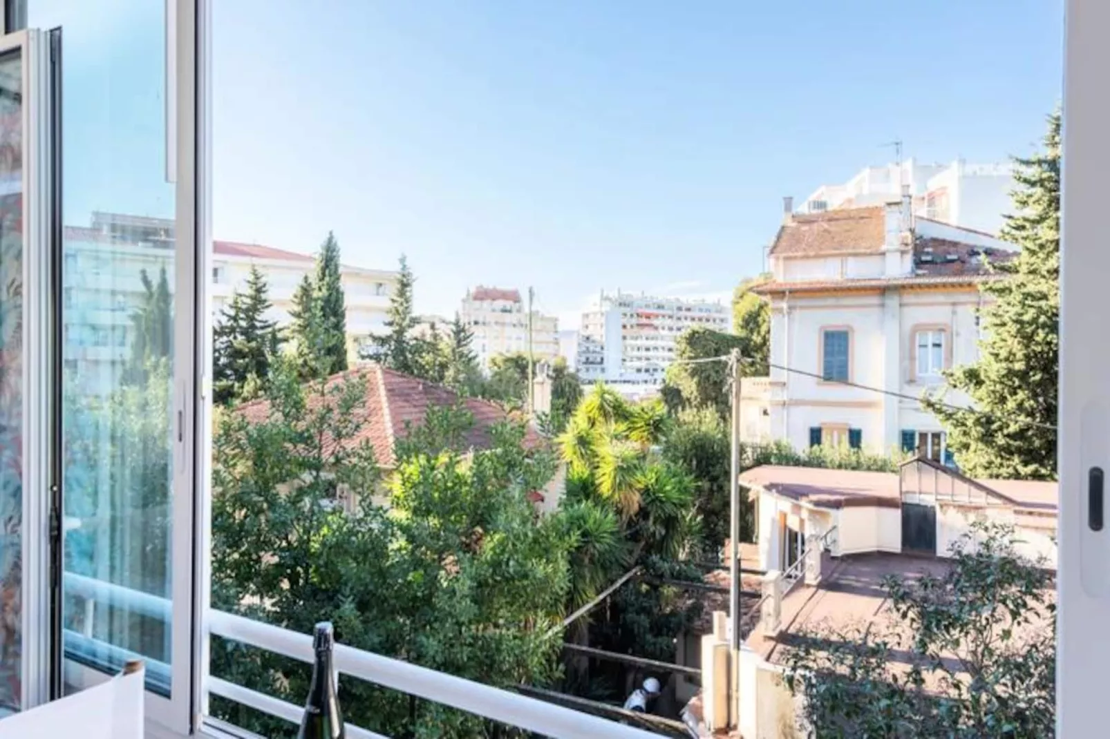 Résidence 2p Au Calme Proche Centre Cannes-Niet-getagd