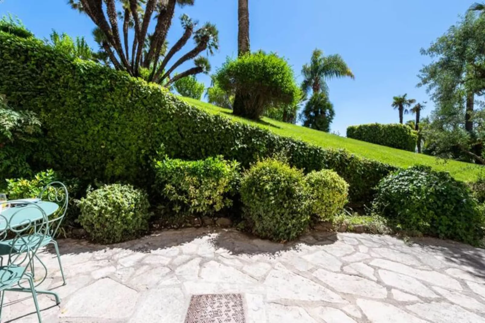 Résidence 4p Bourgeois Rez-de-jardin, Proche Croisette & Plages-Niet-getagd