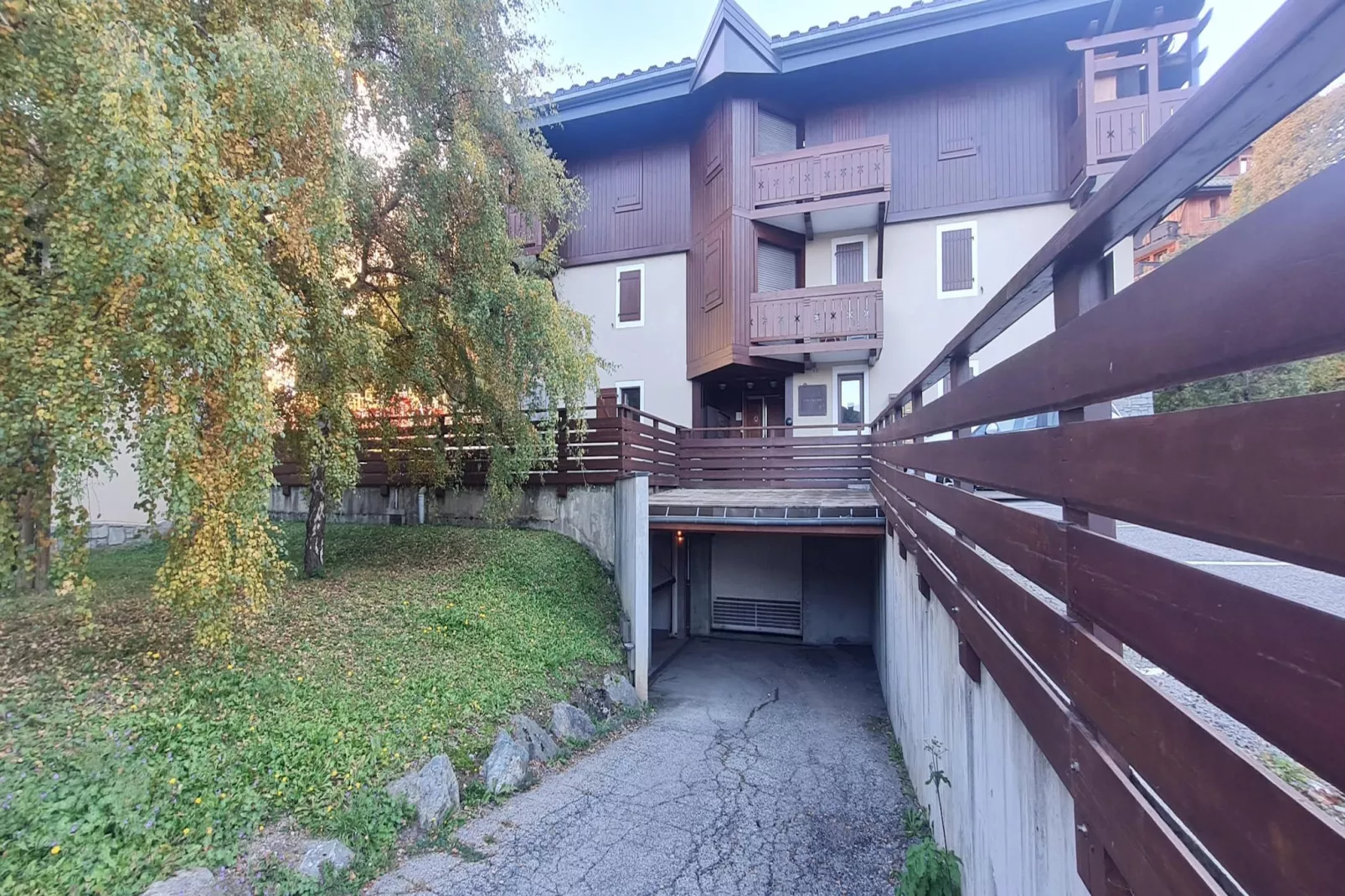 Chalets d'Or E N°216 -3P5-Buitenkant zomer