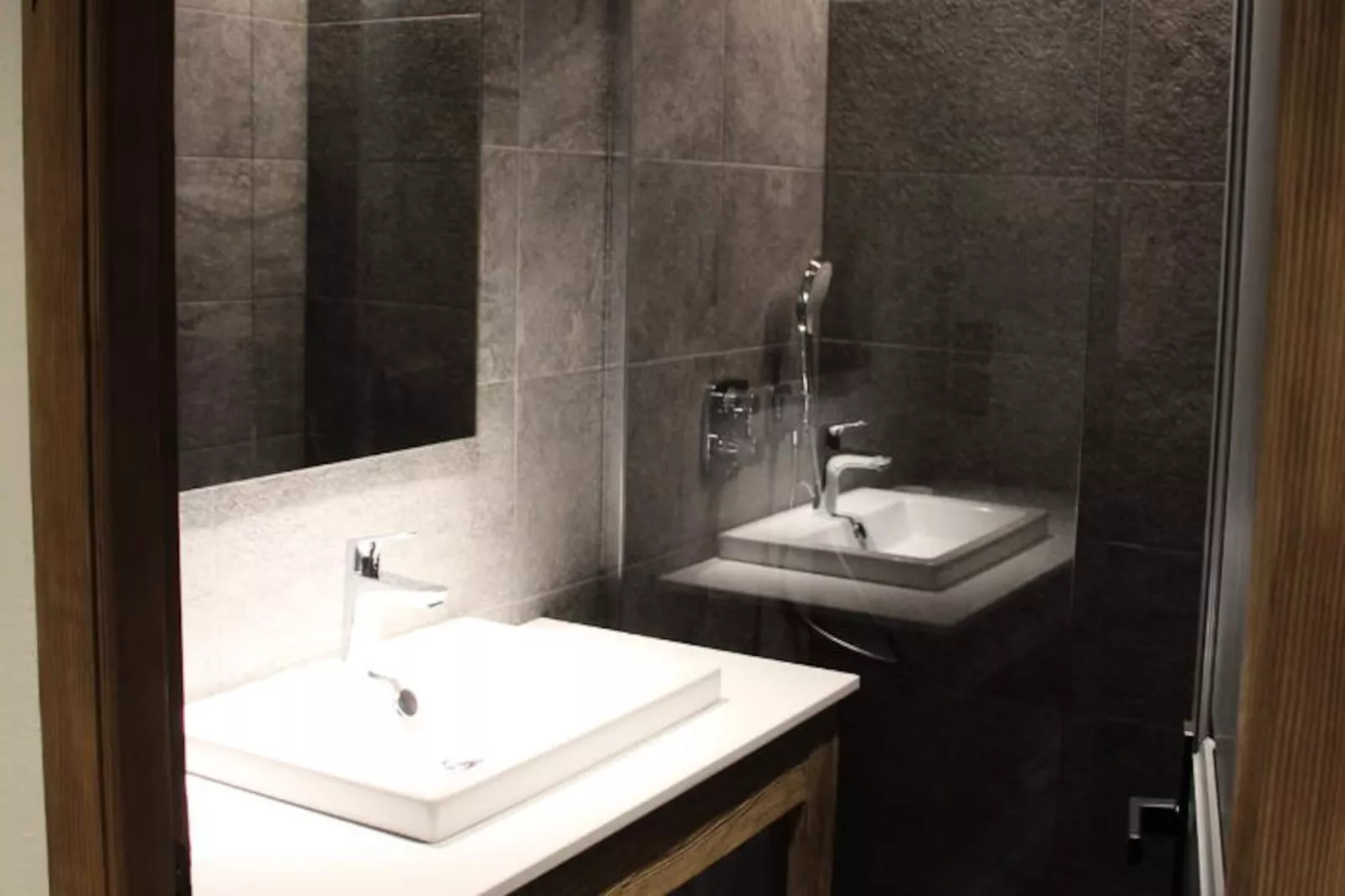 Résidence Petit Camy-Niet-getagd